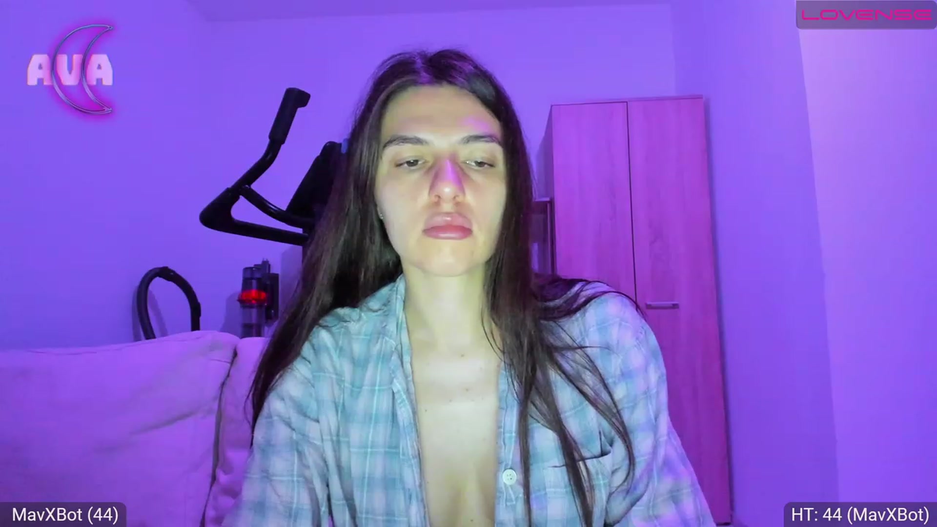 Gallery image thumbnail from AvaMoonlight's myfreecams stream on, 04/17/2023, 22:03 image 16 of 20