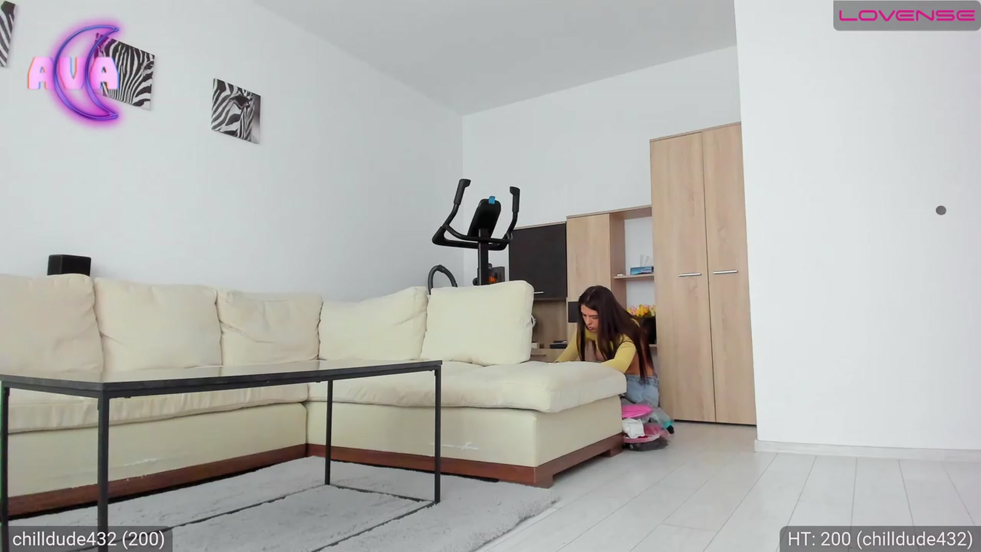 Gallery image thumbnail from AvaMoonlight's myfreecams stream on, 04/22/2023, 15:00 image 3 of 20