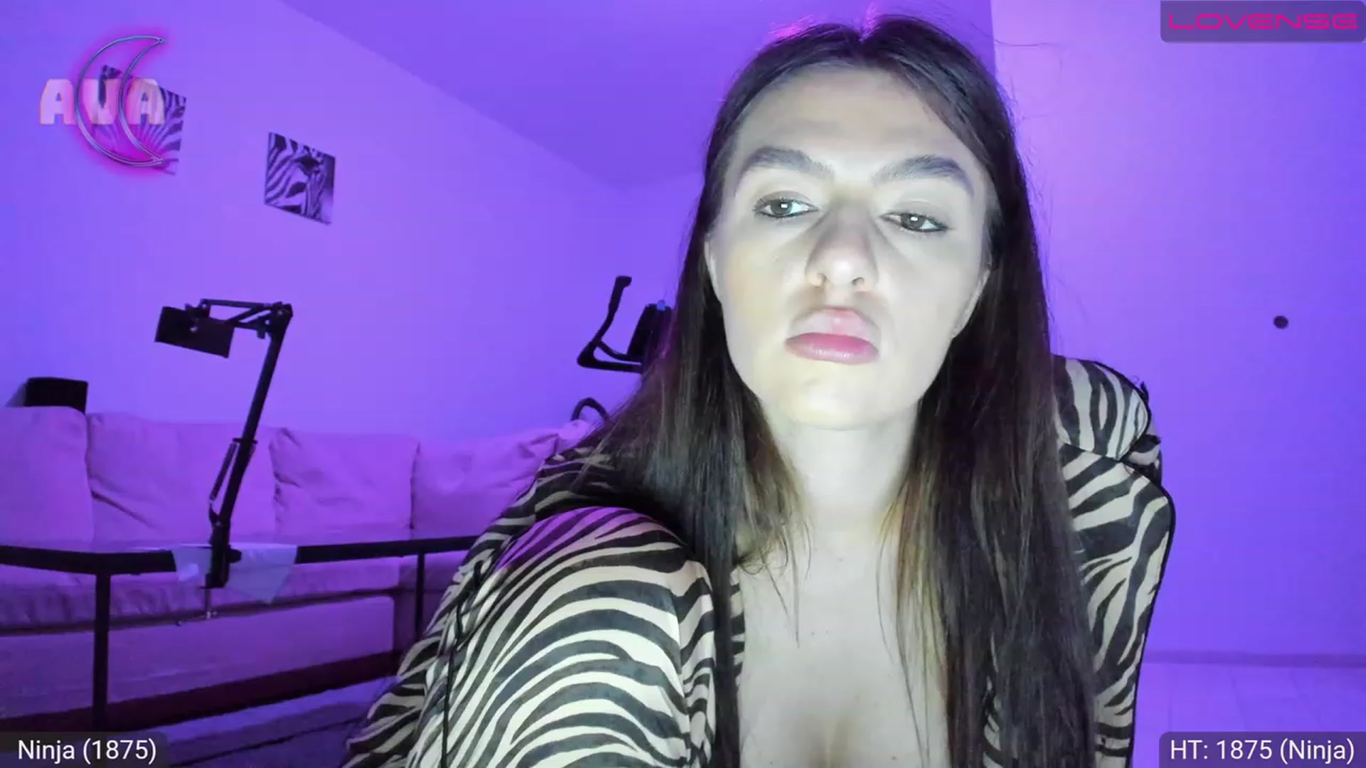 Gallery image thumbnail from AvaMoonlight's myfreecams stream on, 04/30/2023, 23:09 image 17 of 20