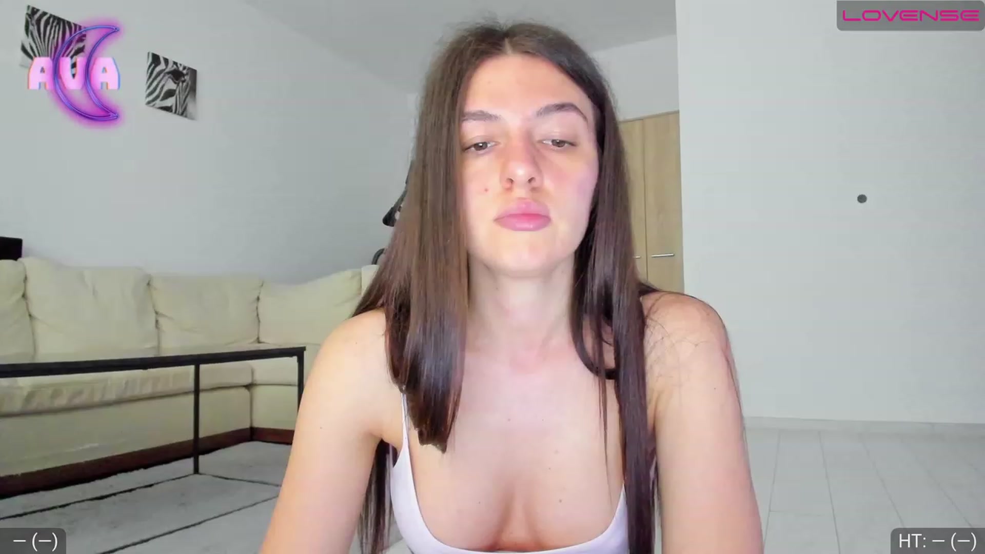 Gallery image thumbnail from AvaMoonlight's myfreecams stream on, 05/08/2023, 15:55 image 2 of 20
