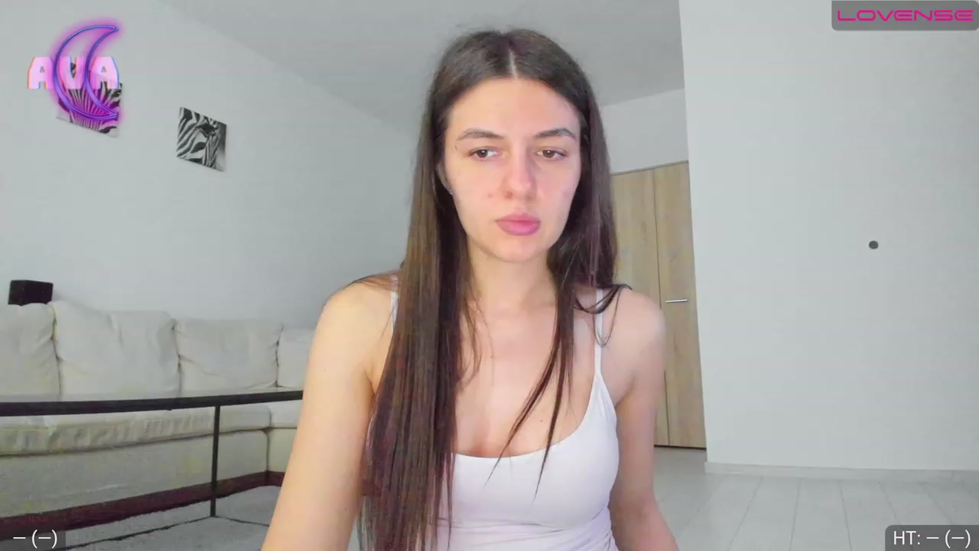 Gallery image thumbnail from AvaMoonlight's myfreecams stream on, 05/08/2023, 15:55 image 7 of 20
