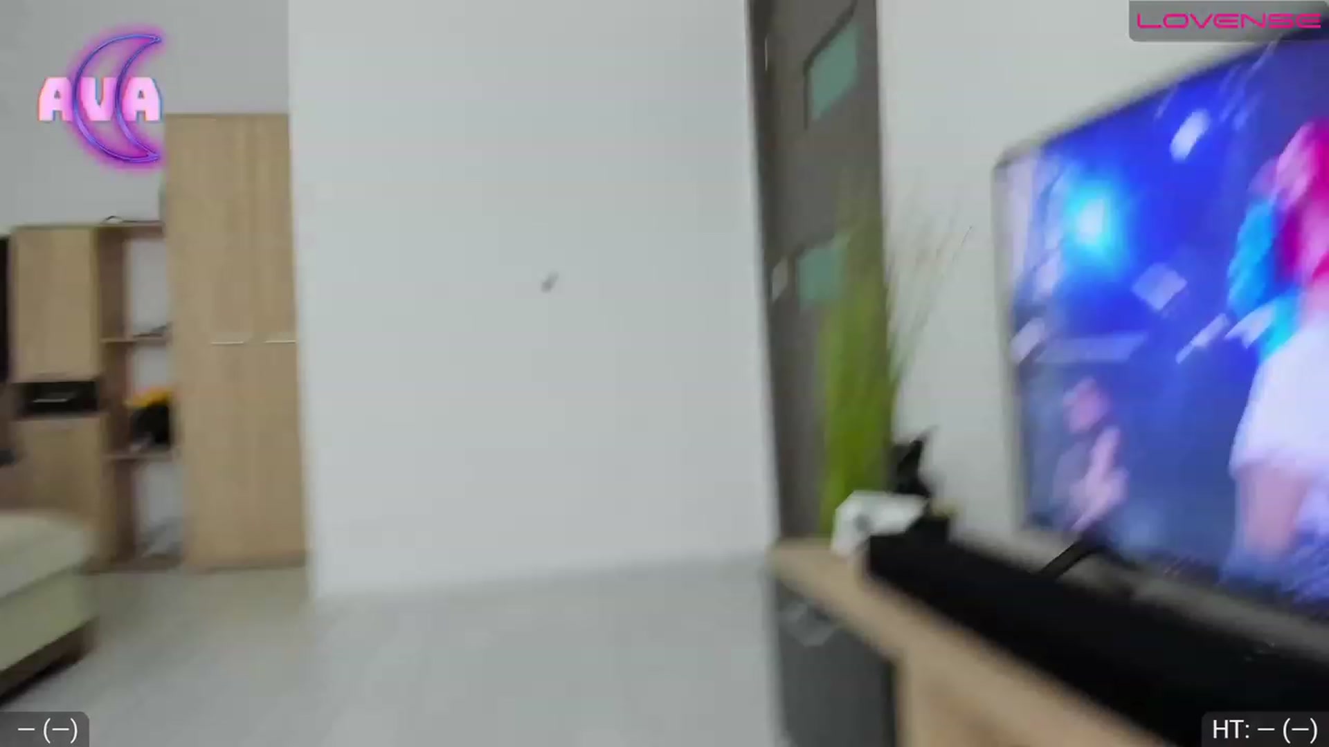 Gallery image thumbnail from AvaMoonlight's myfreecams stream on, 05/11/2023, 15:44 image 2 of 20