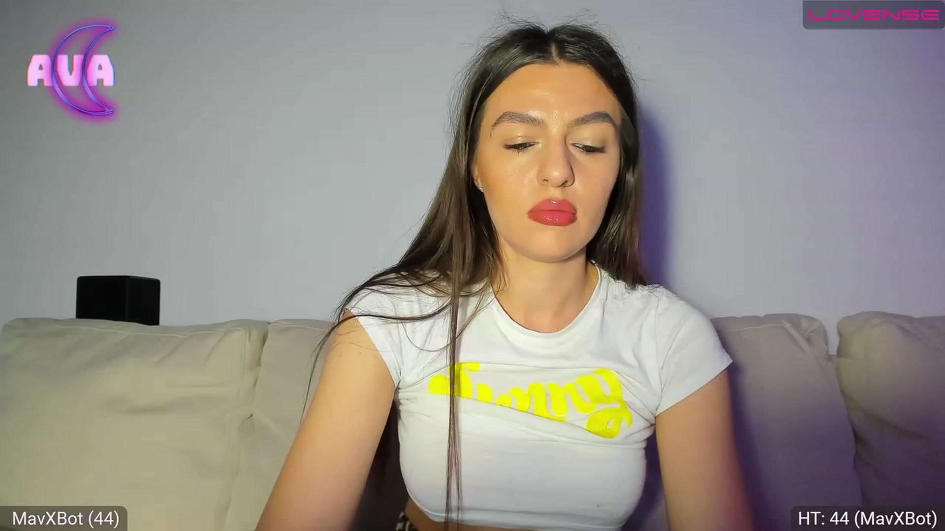 Gallery image thumbnail from AvaMoonlight's myfreecams stream on, 05/13/2023, 23:05 image 5 of 20