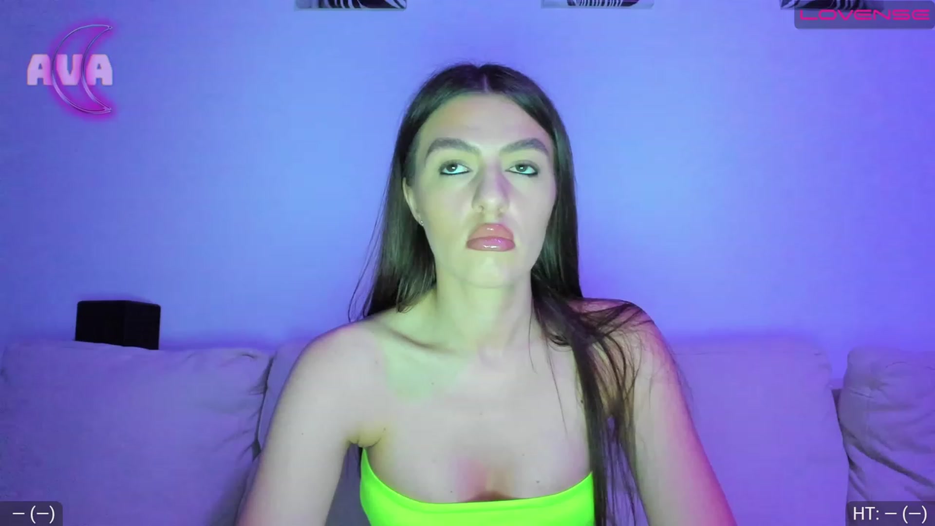 Gallery image thumbnail from AvaMoonlight's myfreecams stream on, 05/31/2023, 22:48 image 1 of 20