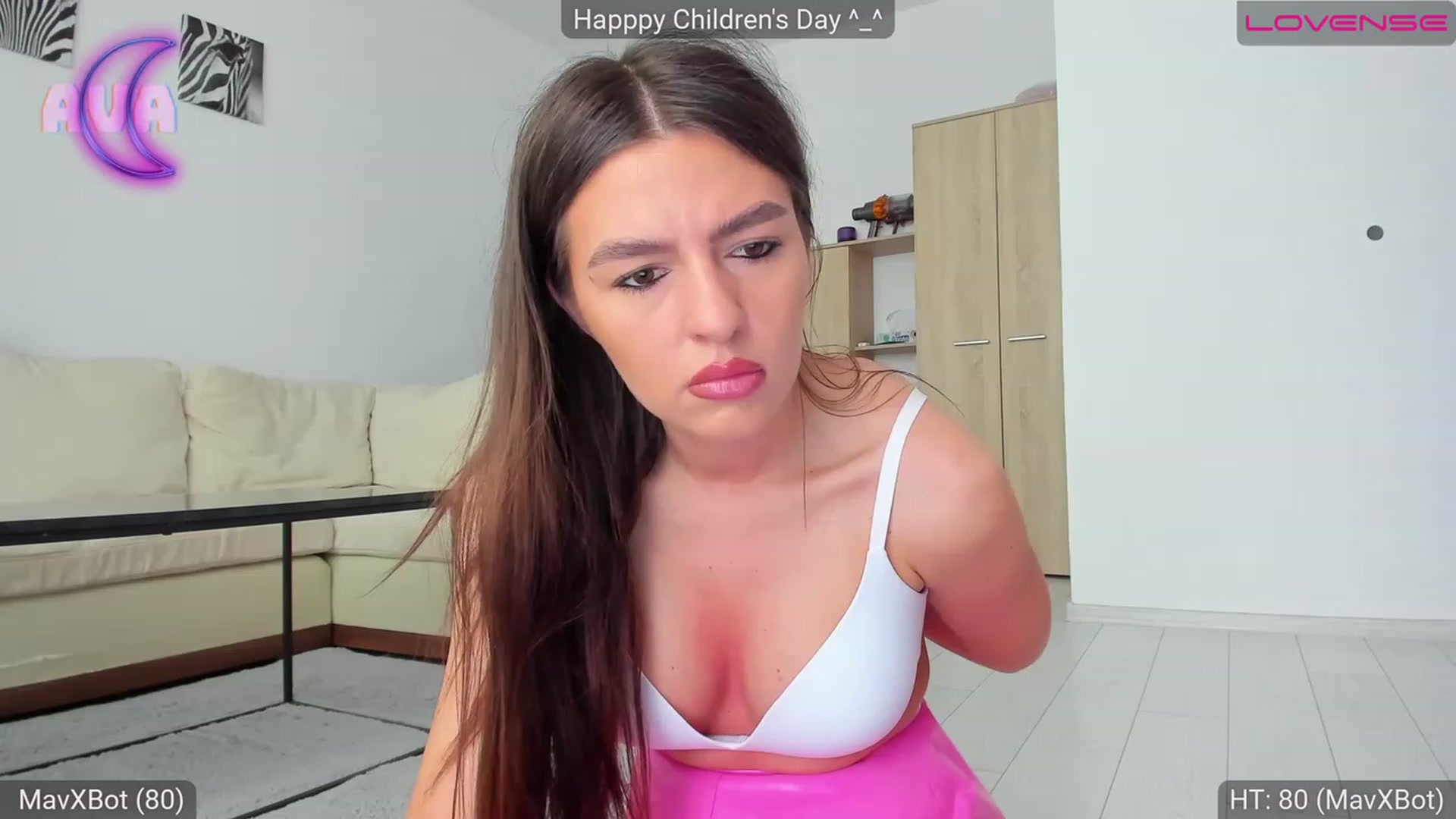 Gallery image thumbnail from AvaMoonlight's myfreecams stream on, 06/01/2023, 15:48 image 6 of 20