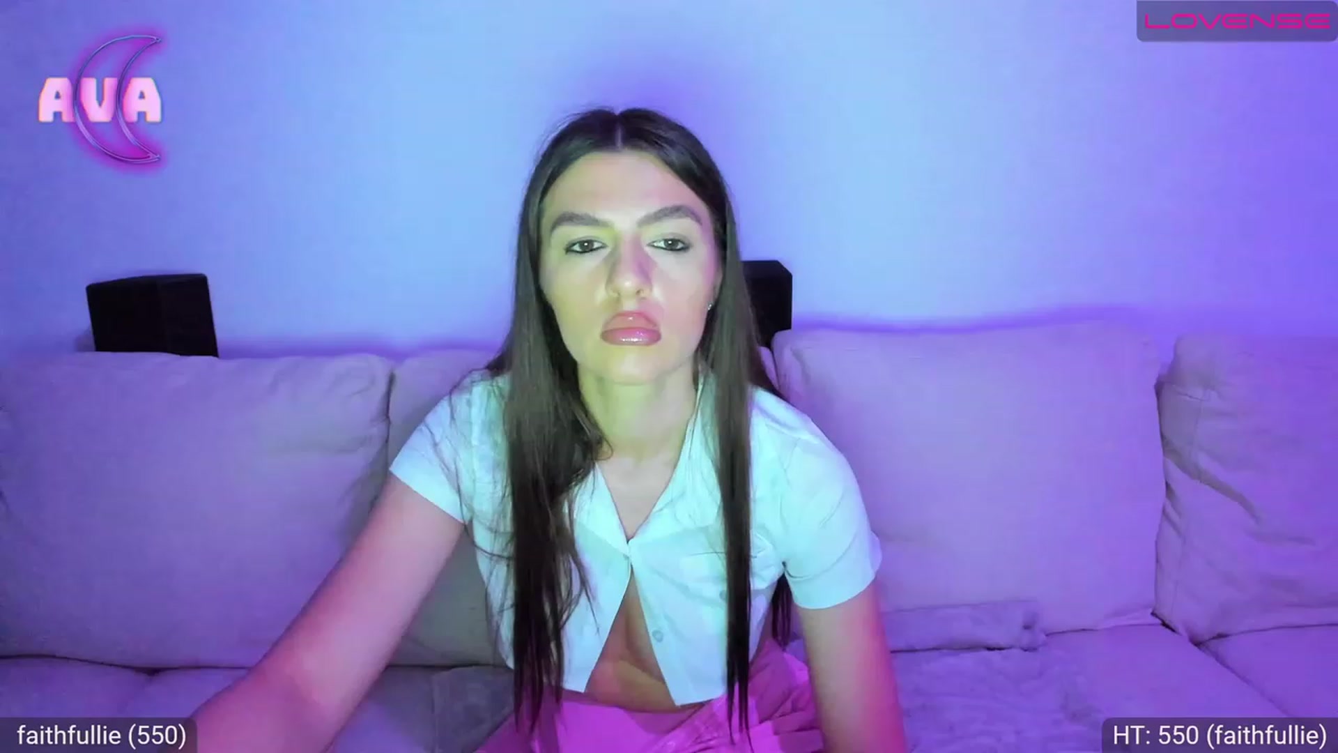 Gallery image thumbnail from AvaMoonlight's myfreecams stream on, 06/01/2023, 23:36 image 18 of 20