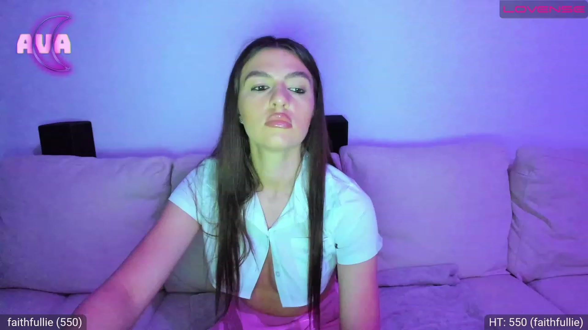 Gallery image thumbnail from AvaMoonlight's myfreecams stream on, 06/01/2023, 23:36 image 17 of 20