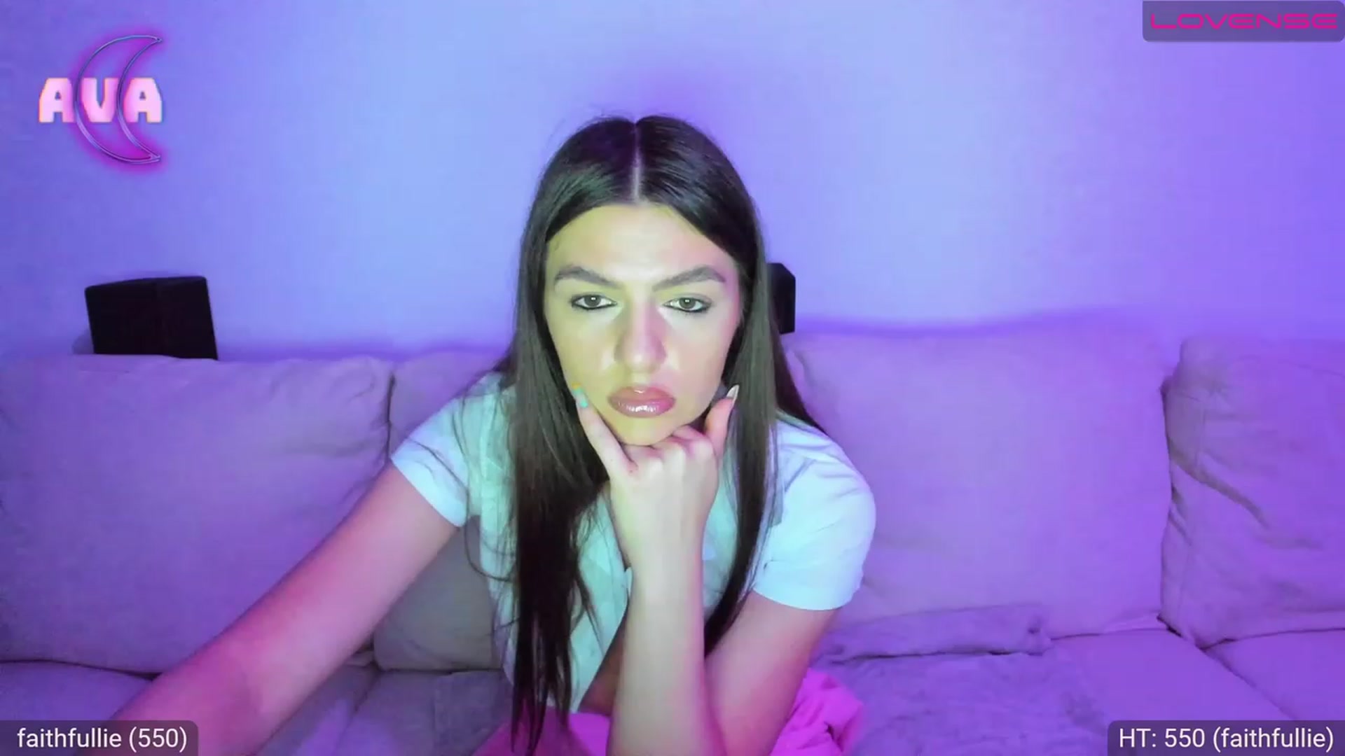 Gallery image thumbnail from AvaMoonlight's myfreecams stream on, 06/01/2023, 23:36 image 19 of 20
