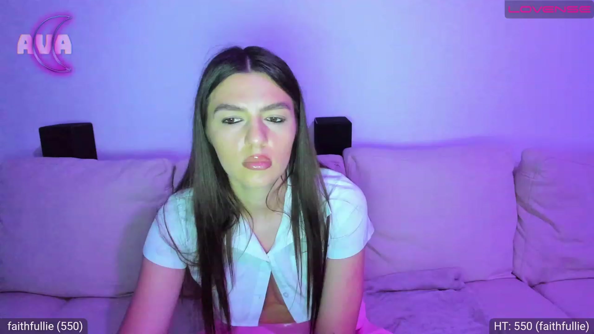 Gallery image thumbnail from AvaMoonlight's myfreecams stream on, 06/01/2023, 23:36 image 6 of 20