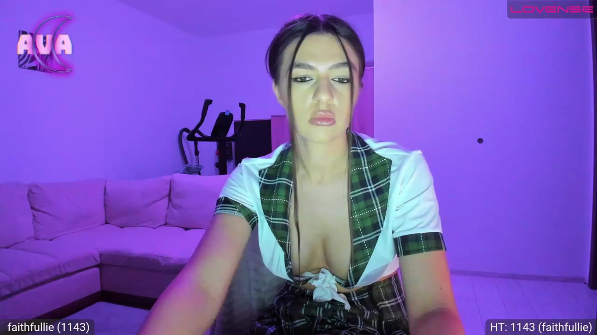 Gallery image thumbnail from AvaMoonlight's myfreecams stream on, 06/05/2023, 24:16 image 17 of 20