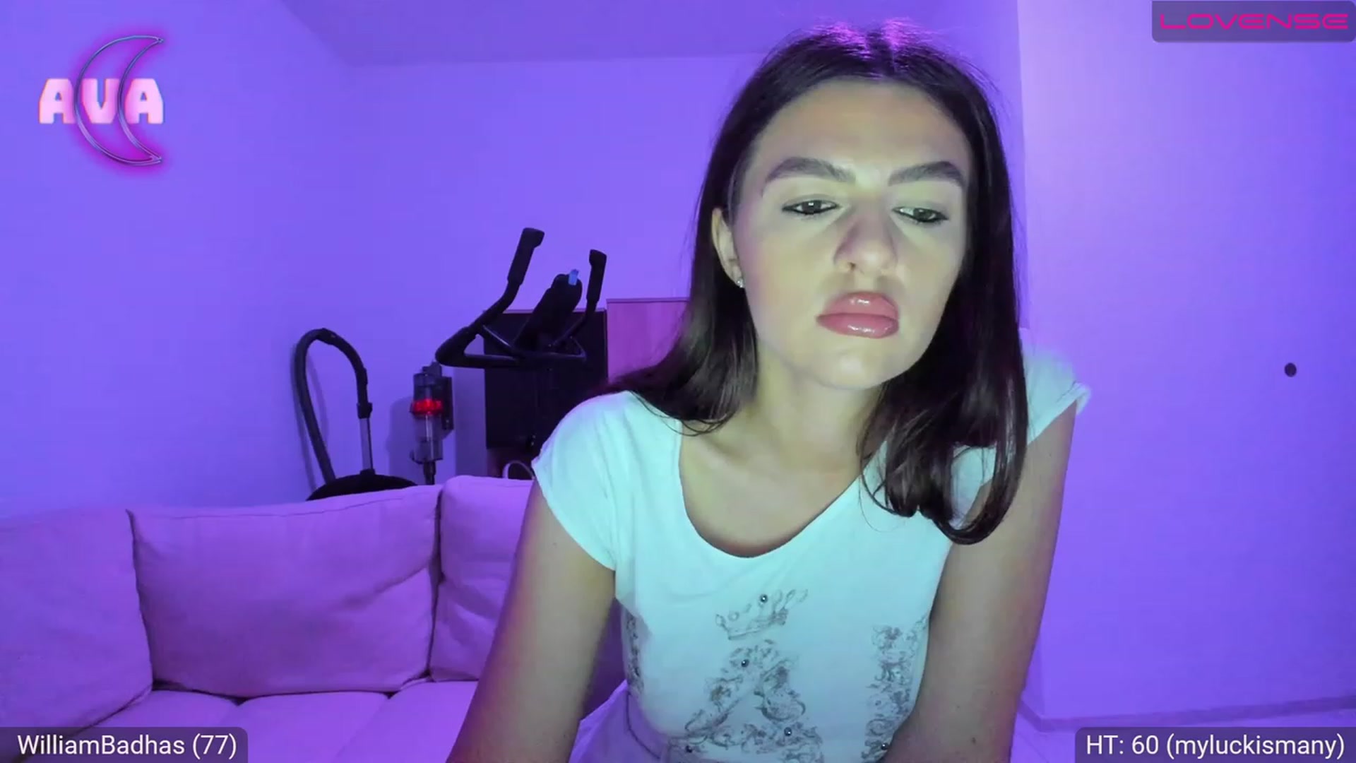 Gallery image thumbnail from AvaMoonlight's myfreecams stream on, 06/09/2023, 23:46 image 11 of 20