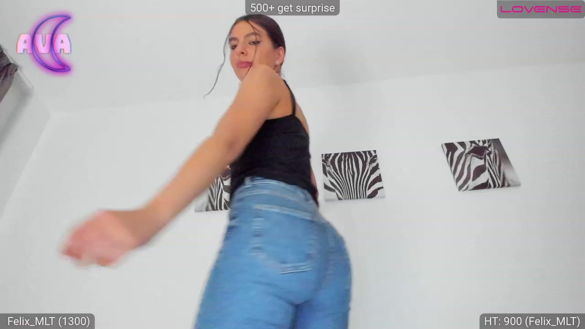 Gallery image thumbnail from AvaMoonlight's myfreecams stream on, 06/19/2023, 23:22 image 11 of 20