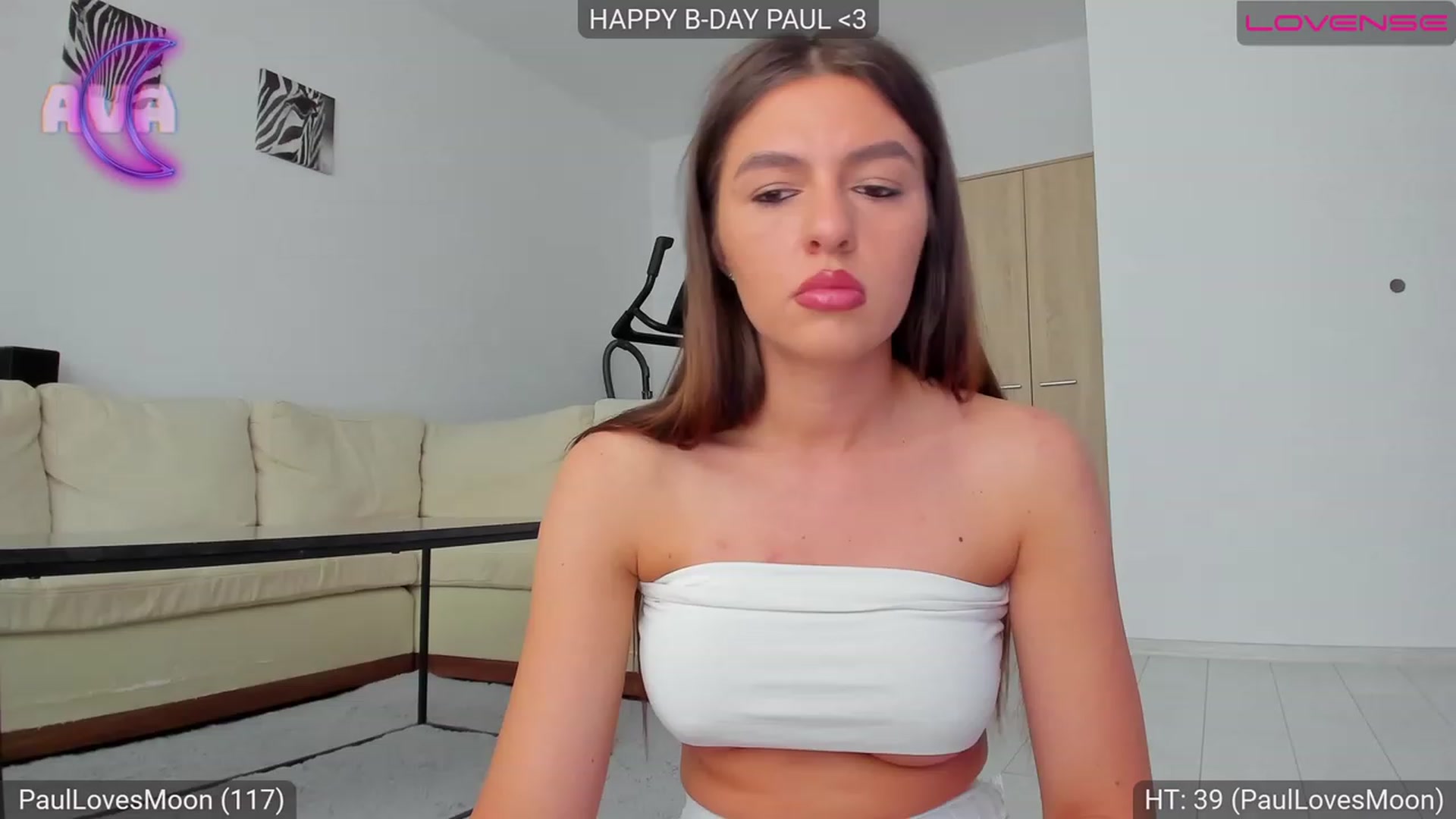 Gallery image thumbnail from AvaMoonlight's myfreecams stream on, 06/29/2023, 15:58 image 9 of 20