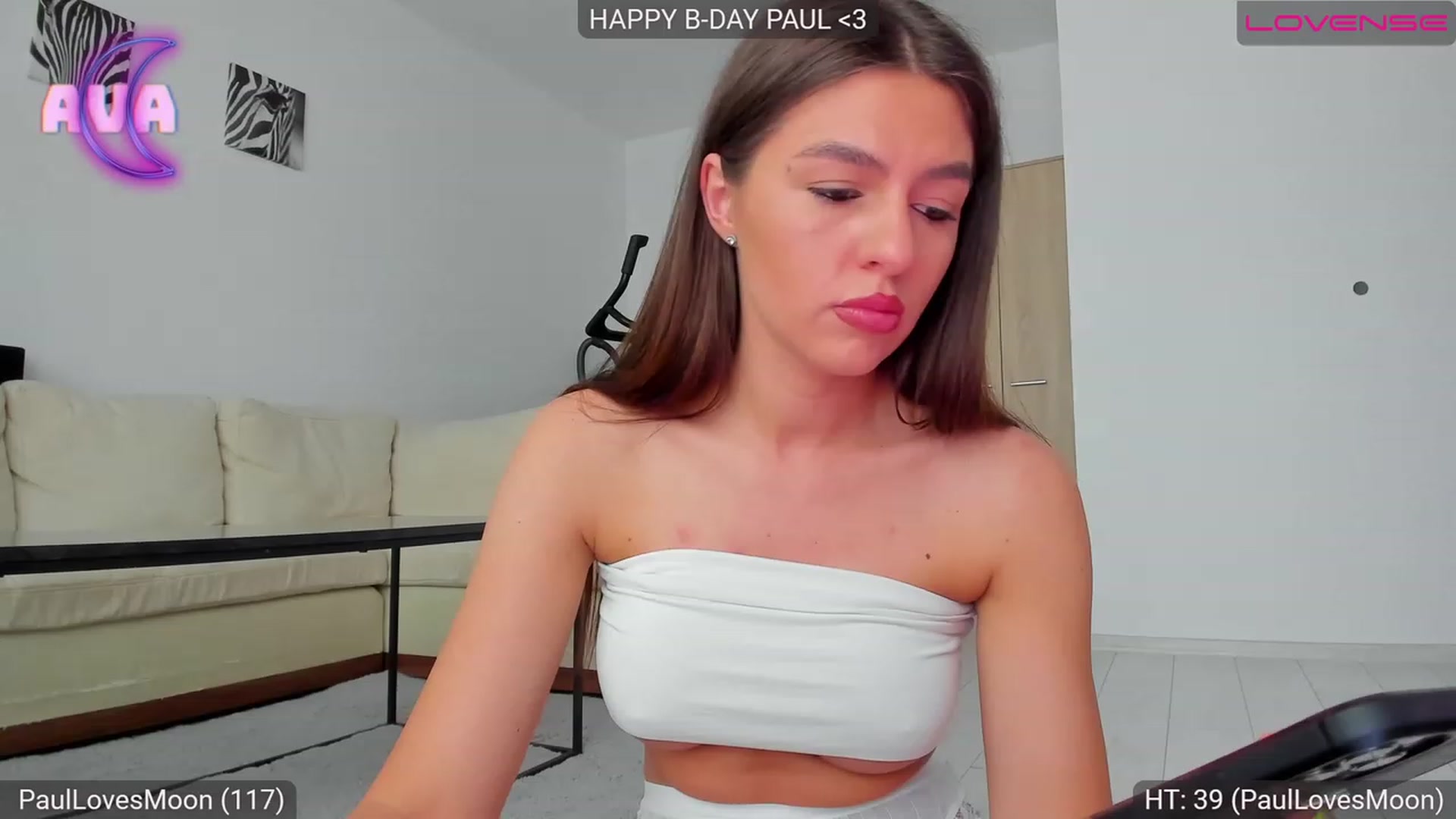 Gallery image thumbnail from AvaMoonlight's myfreecams stream on, 06/29/2023, 15:58 image 7 of 20