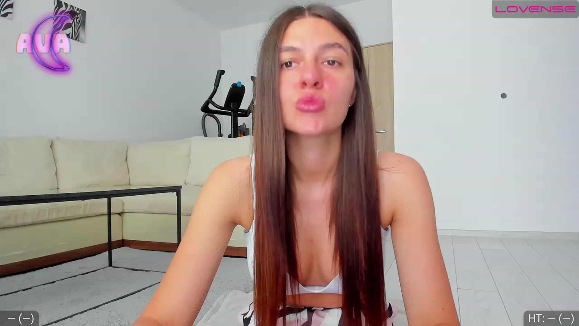 Gallery image thumbnail from AvaMoonlight's myfreecams stream on, 07/03/2023, 14:46 image 5 of 20