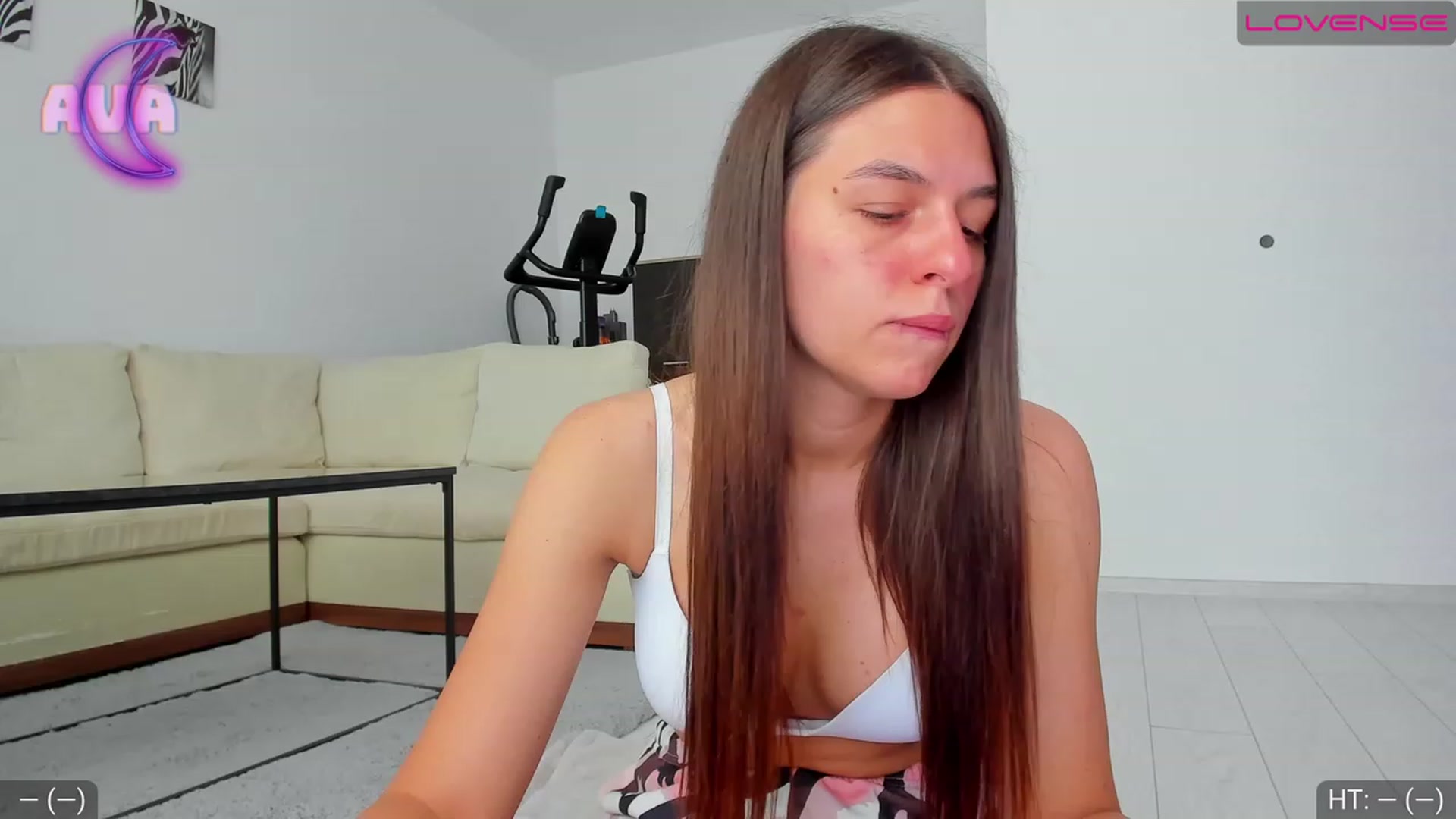 Gallery image thumbnail from AvaMoonlight's myfreecams stream on, 07/03/2023, 14:46 image 9 of 20