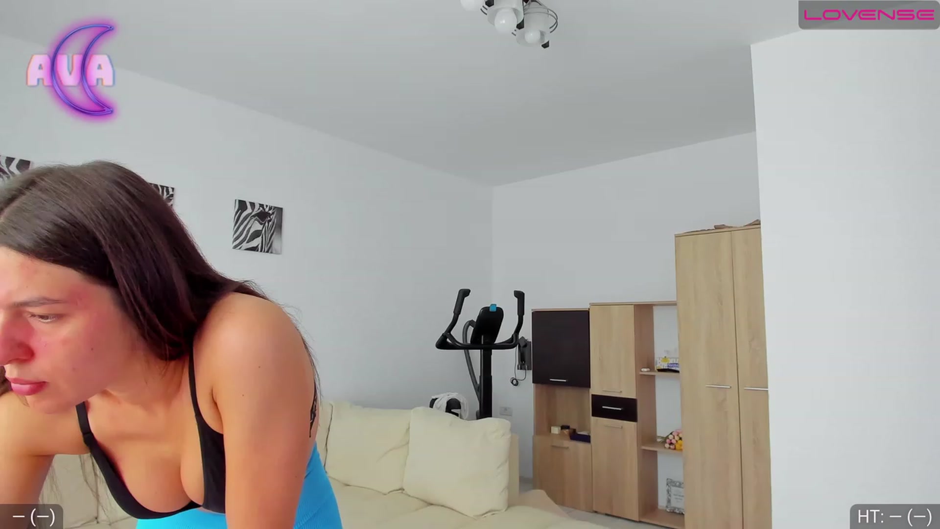 Gallery image thumbnail from AvaMoonlight's myfreecams stream on, 07/17/2023, 16:02 image 1 of 20