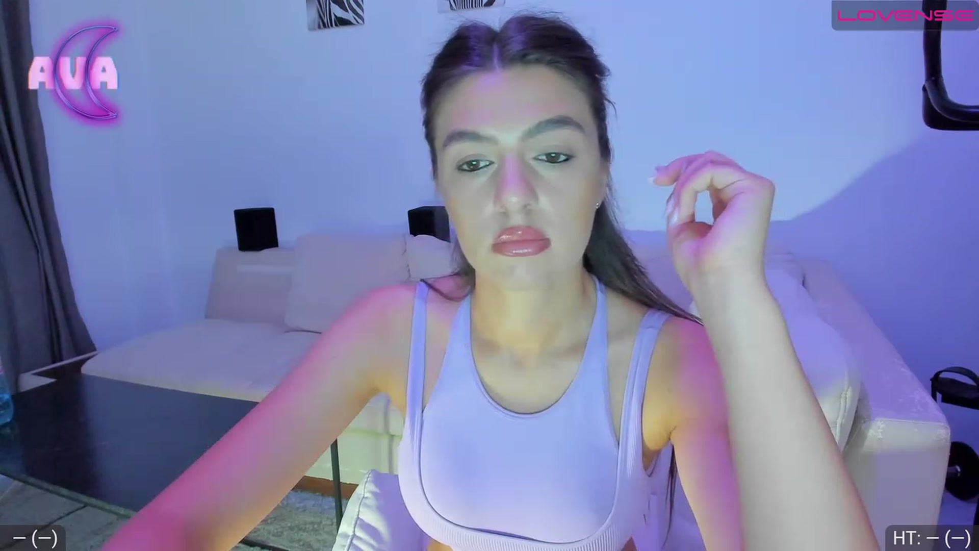 Gallery image thumbnail from AvaMoonlight's myfreecams stream on, 07/17/2023, 23:09 image 8 of 20