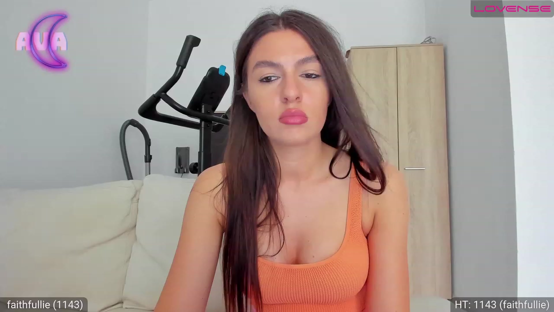 Gallery image thumbnail from AvaMoonlight's myfreecams stream on, 07/18/2023, 16:21 image 8 of 20