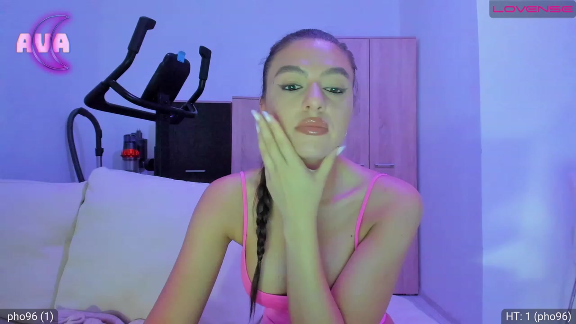 Gallery image thumbnail from AvaMoonlight's myfreecams stream on, 07/27/2023, 24:01 image 4 of 20