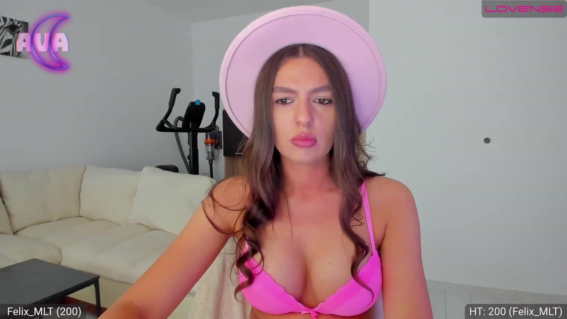 Gallery image thumbnail from AvaMoonlight's myfreecams stream on, 07/27/2023, 16:06 image 18 of 20