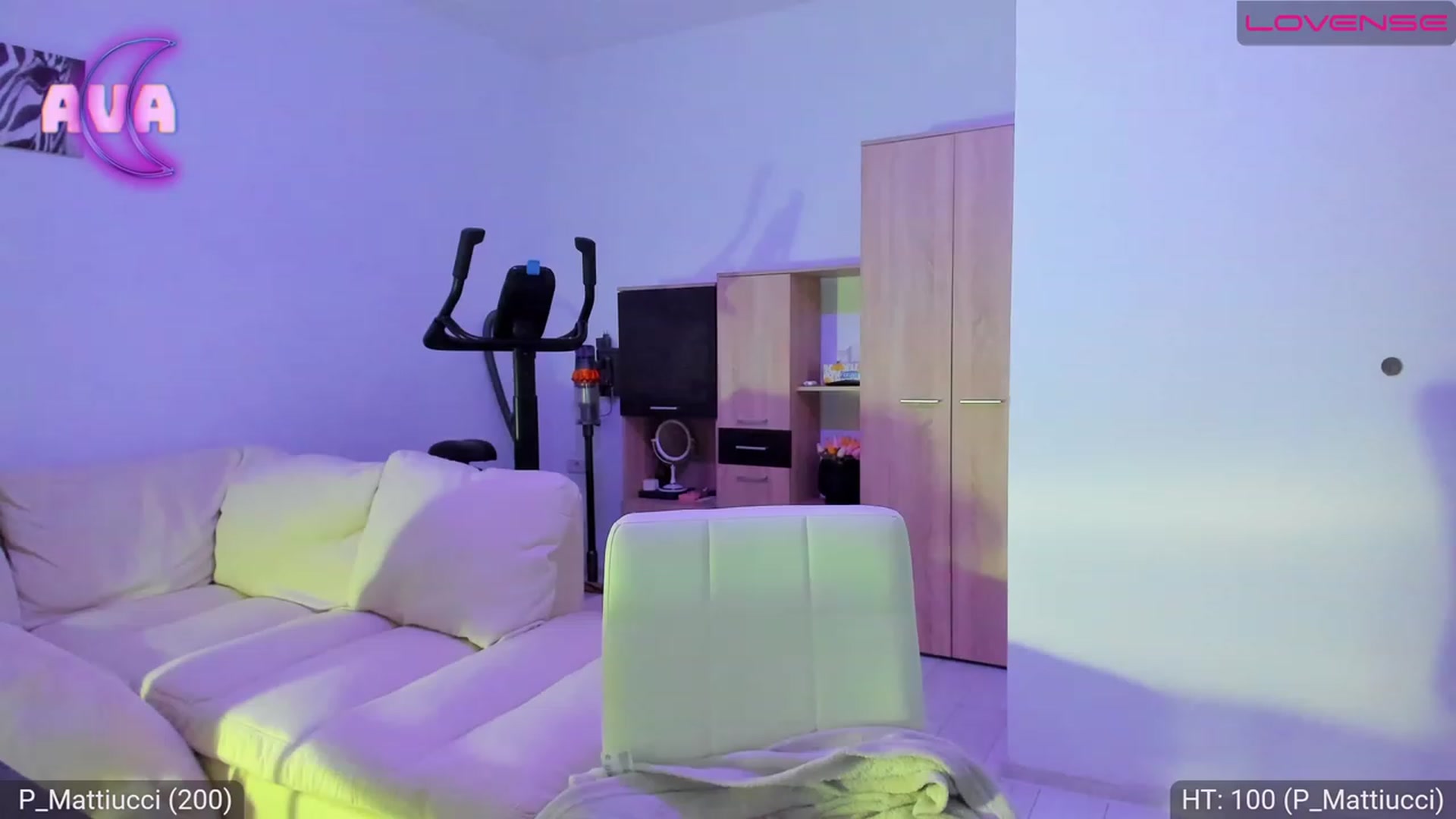 Gallery image thumbnail from AvaMoonlight's myfreecams stream on, 08/07/2023, 24:10 image 14 of 20