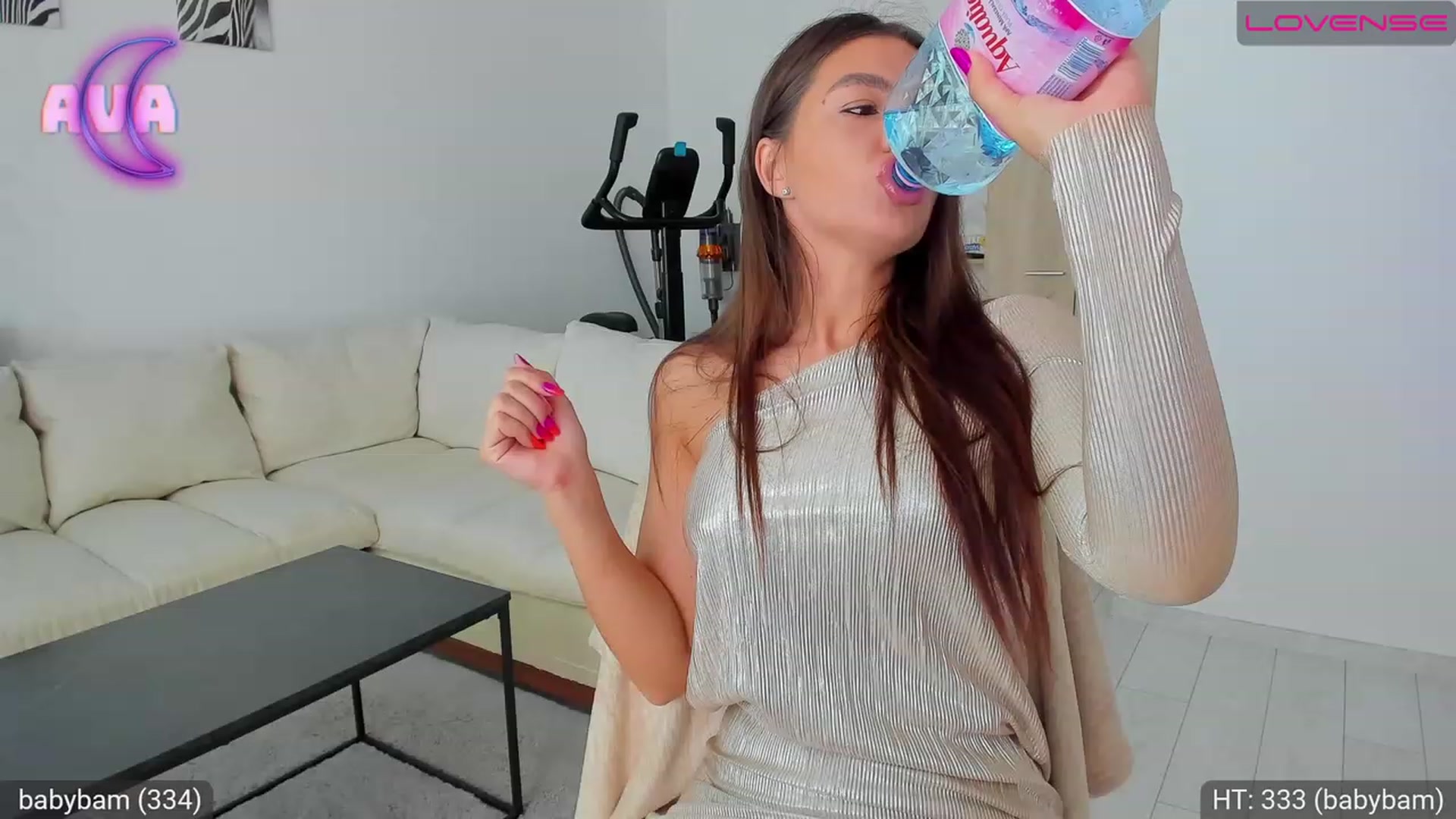Gallery image thumbnail from AvaMoonlight's myfreecams stream on, 08/13/2023, 16:17 image 4 of 20