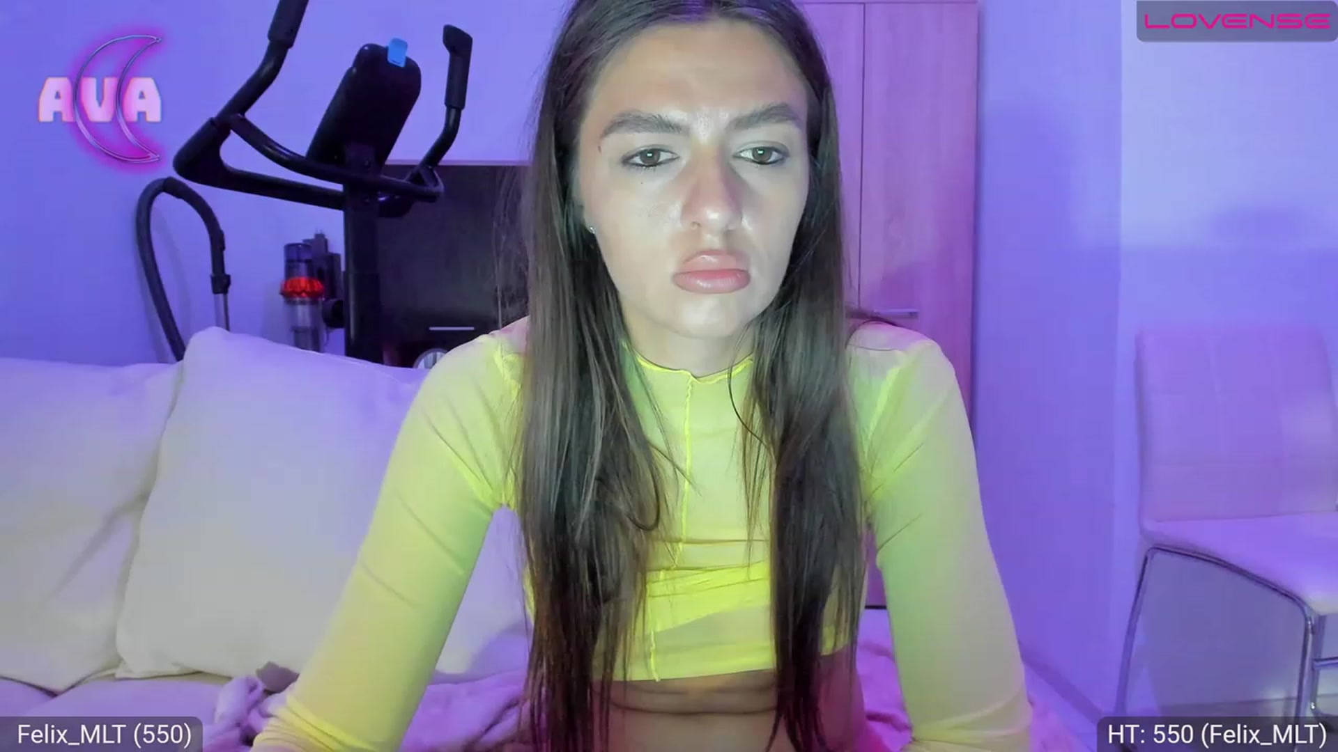 Gallery image thumbnail from AvaMoonlight's myfreecams stream on, 08/14/2023, 24:18 image 19 of 20