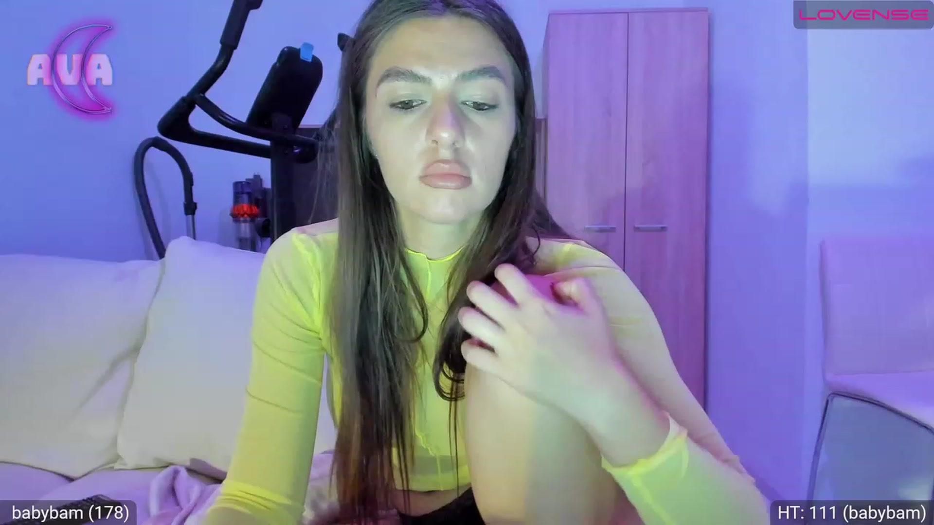 Gallery image thumbnail from AvaMoonlight's myfreecams stream on, 08/14/2023, 24:18 image 15 of 20