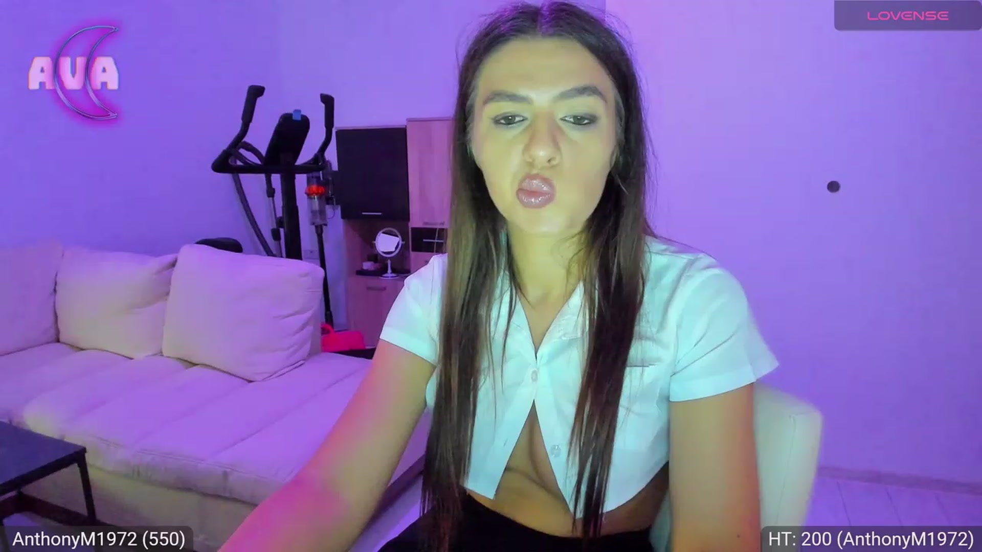 Gallery image thumbnail from AvaMoonlight's myfreecams stream on, 08/23/2023, 24:05 image 19 of 20
