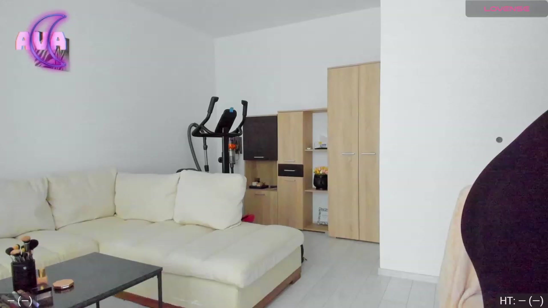 Gallery image thumbnail from AvaMoonlight's myfreecams stream on, 09/03/2023, 16:07 image 1 of 20
