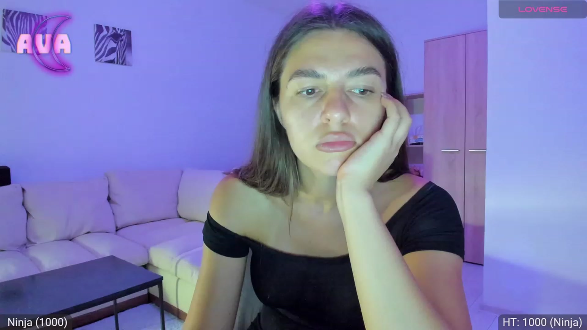 Gallery image thumbnail from AvaMoonlight's myfreecams stream on, 09/25/2023, 23:24 image 3 of 20