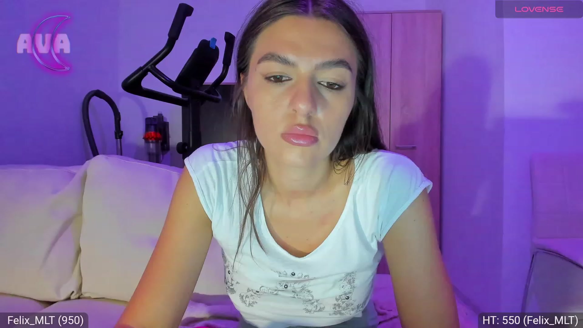 Gallery image thumbnail from AvaMoonlight's myfreecams stream on, 10/05/2023, 24:12 image 12 of 20