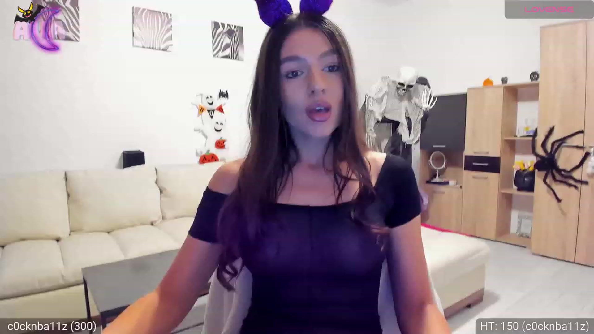 Gallery image thumbnail from AvaMoonlight's myfreecams stream on, 10/10/2023, 16:01 image 12 of 20
