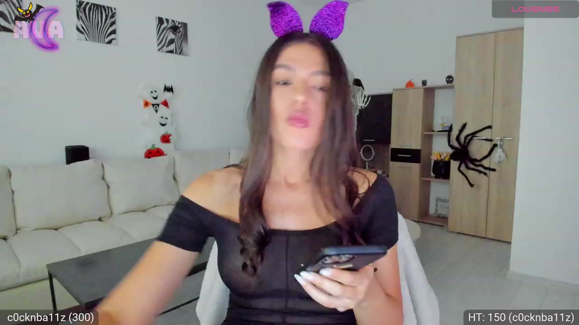 Gallery image thumbnail from AvaMoonlight's myfreecams stream on, 10/10/2023, 16:01 image 1 of 20