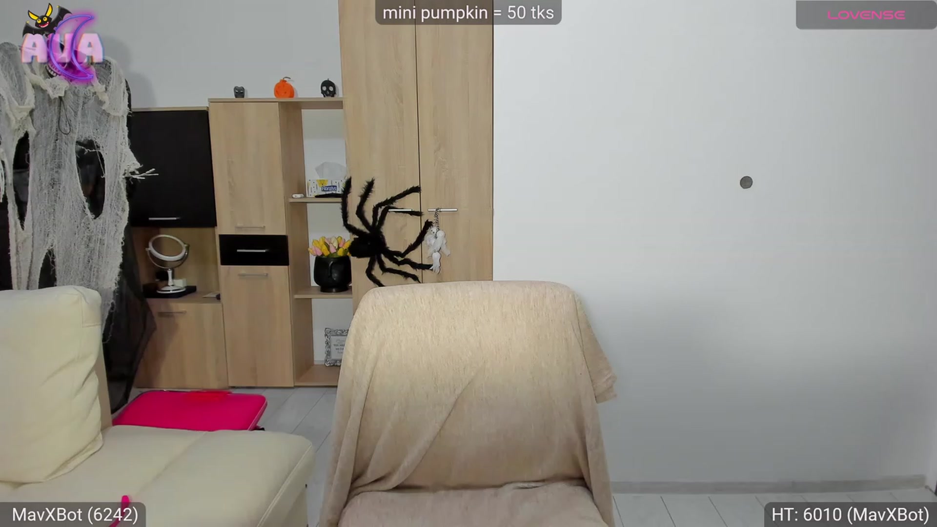 Gallery image thumbnail from AvaMoonlight's myfreecams stream on, 10/17/2023, 23:43 image 15 of 20