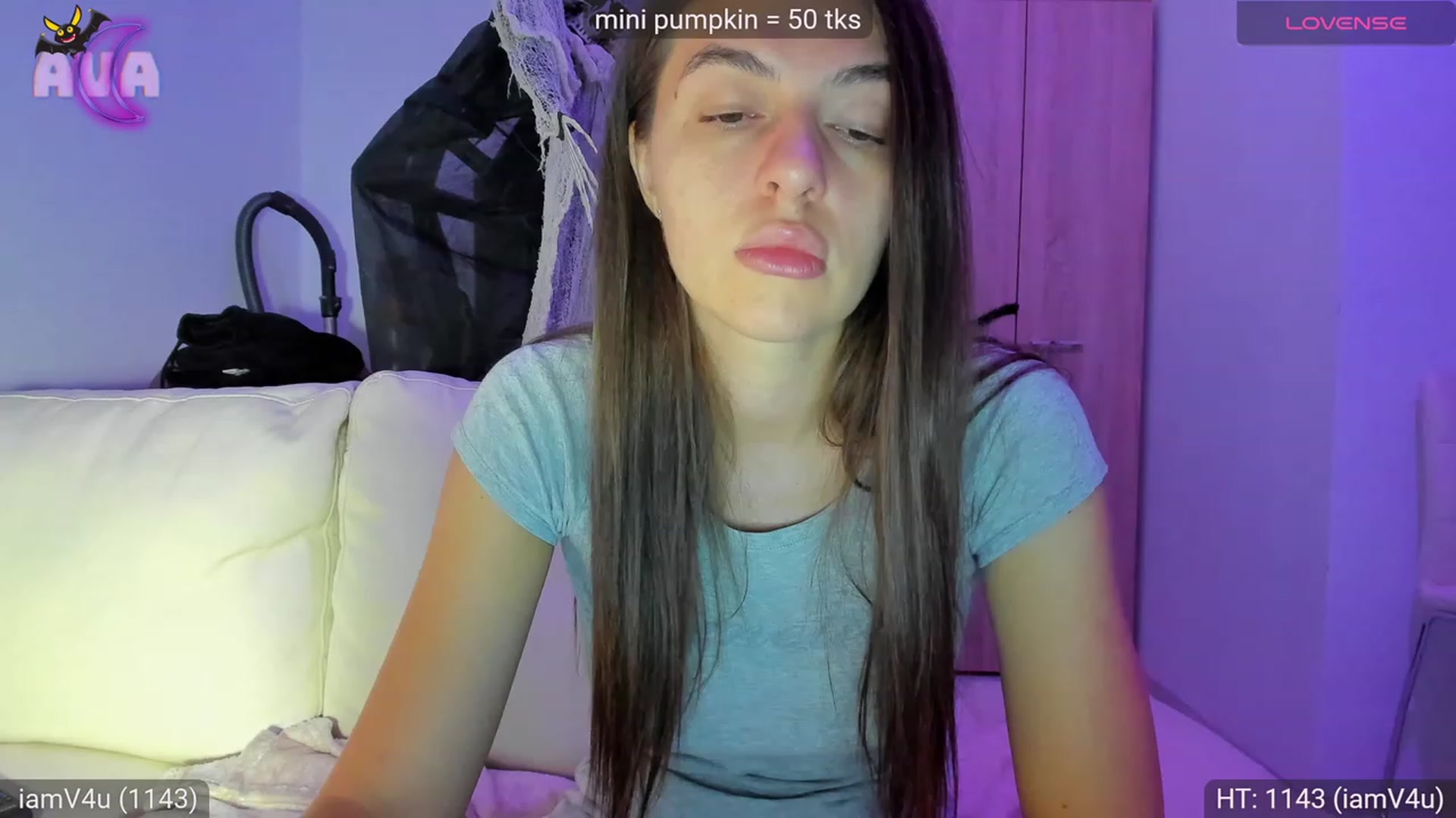 Gallery image thumbnail from AvaMoonlight's myfreecams stream on, 10/18/2023, 23:01 image 14 of 20