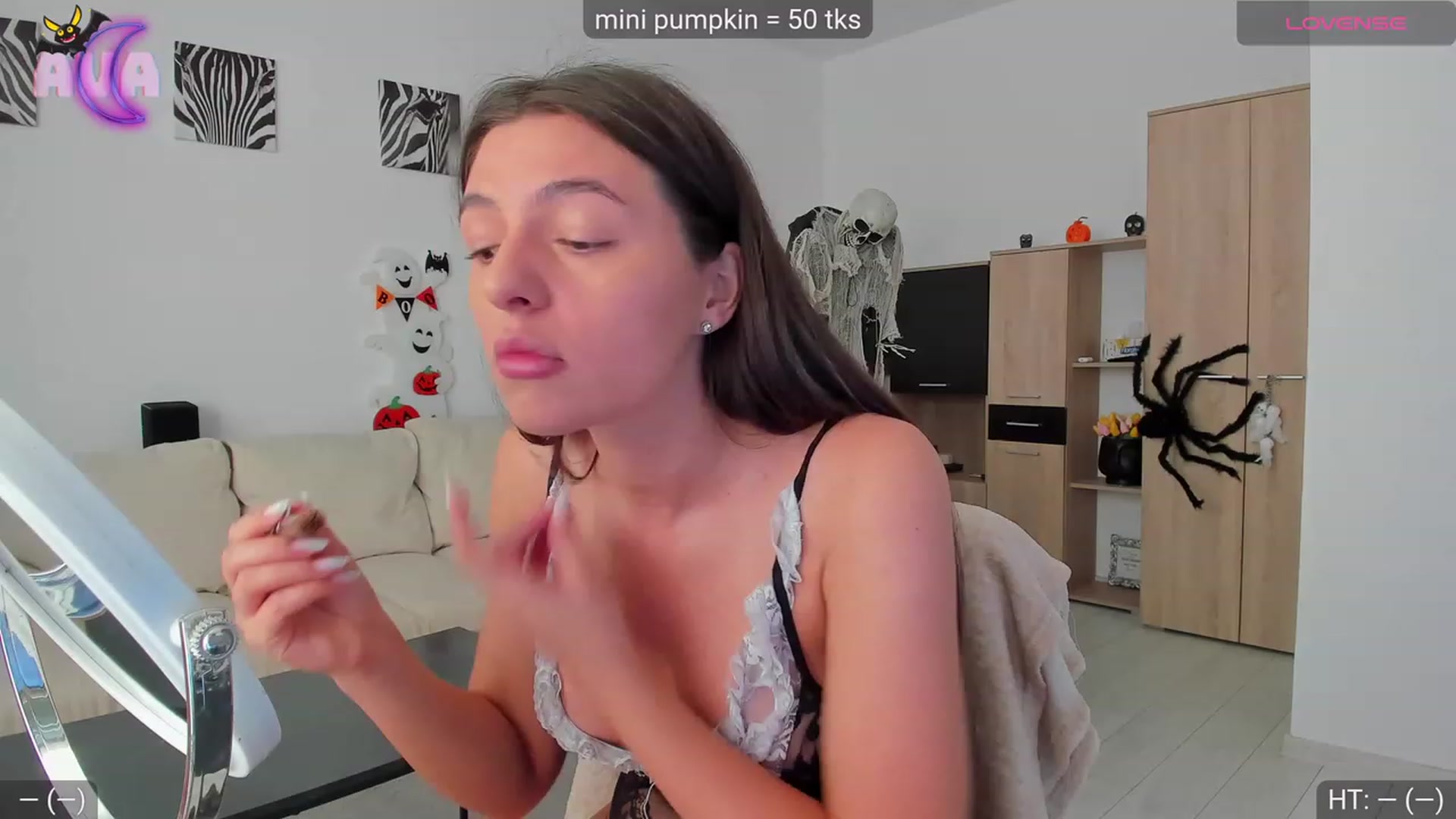 Gallery image thumbnail from AvaMoonlight's myfreecams stream on, 10/19/2023, 16:03 image 2 of 20