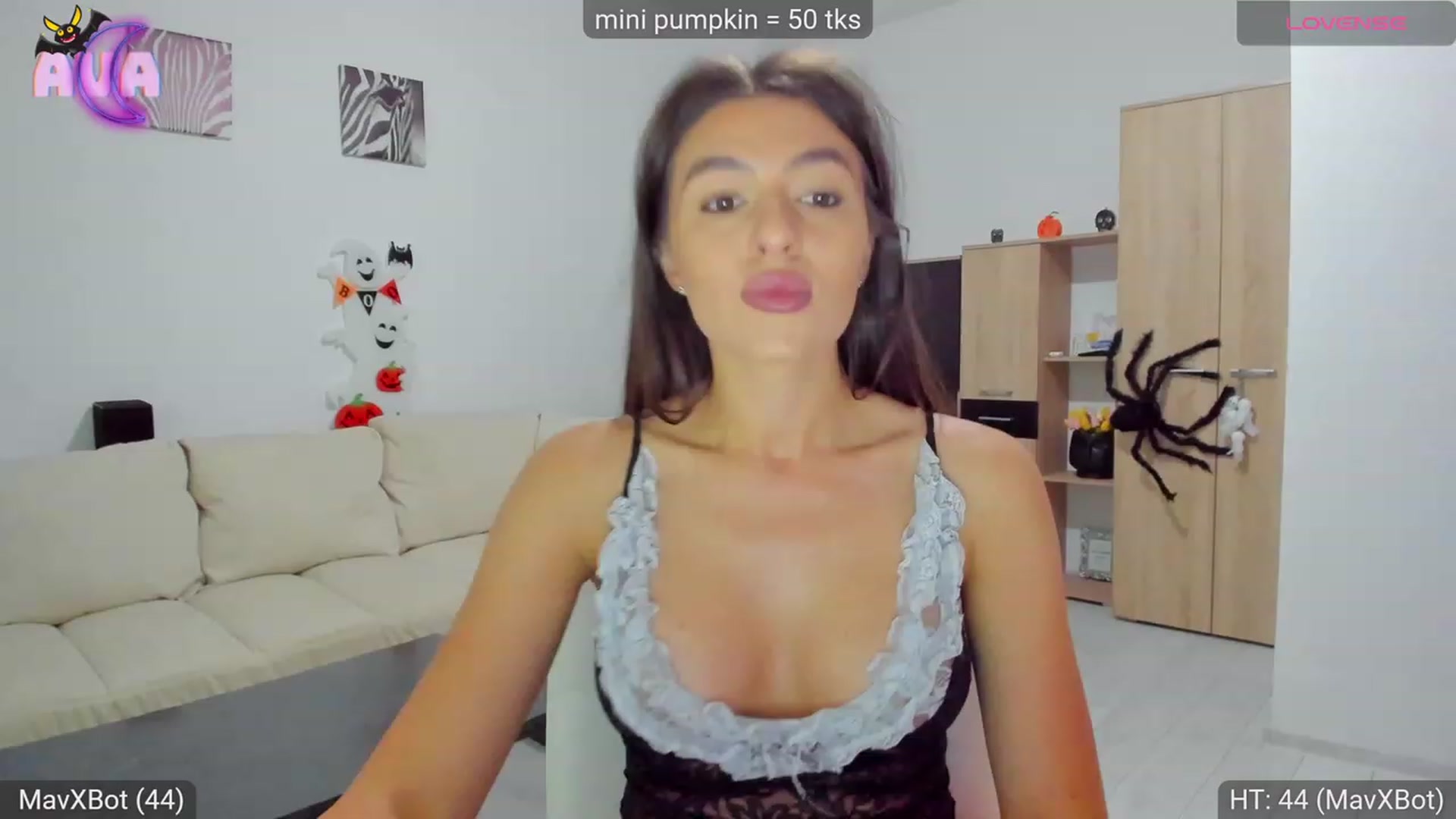Gallery image thumbnail from AvaMoonlight's myfreecams stream on, 10/19/2023, 16:03 image 13 of 20