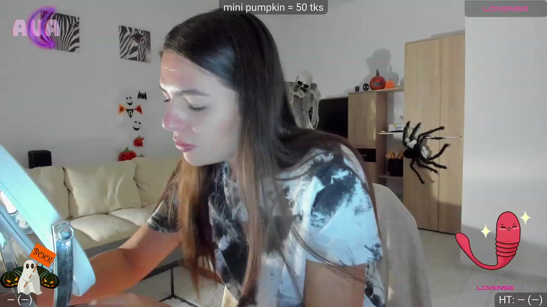 Gallery image thumbnail from AvaMoonlight's myfreecams stream on, 10/29/2023, 17:08 image 2 of 20