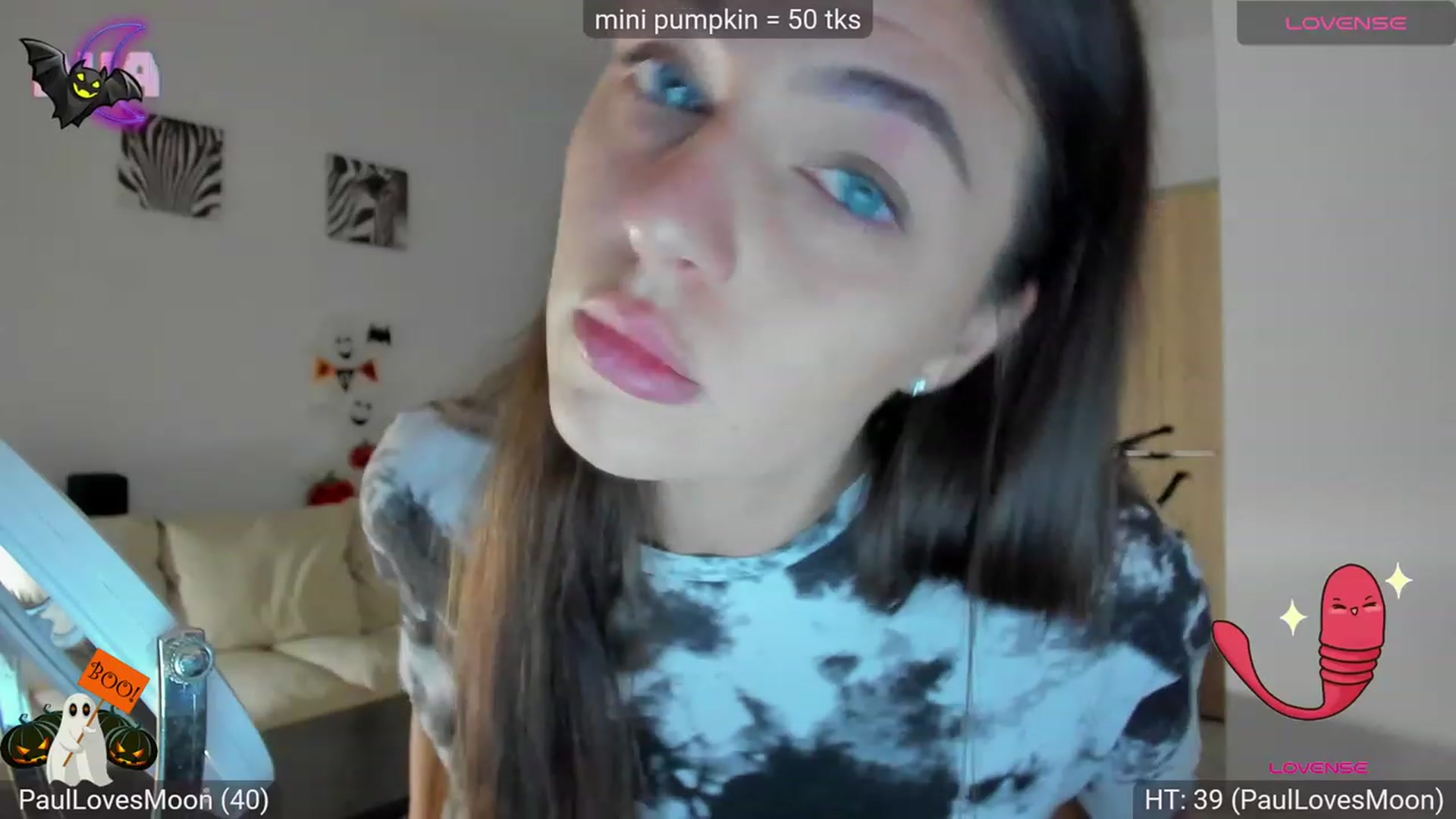 Gallery image thumbnail from AvaMoonlight's myfreecams stream on, 10/29/2023, 17:08 image 12 of 20