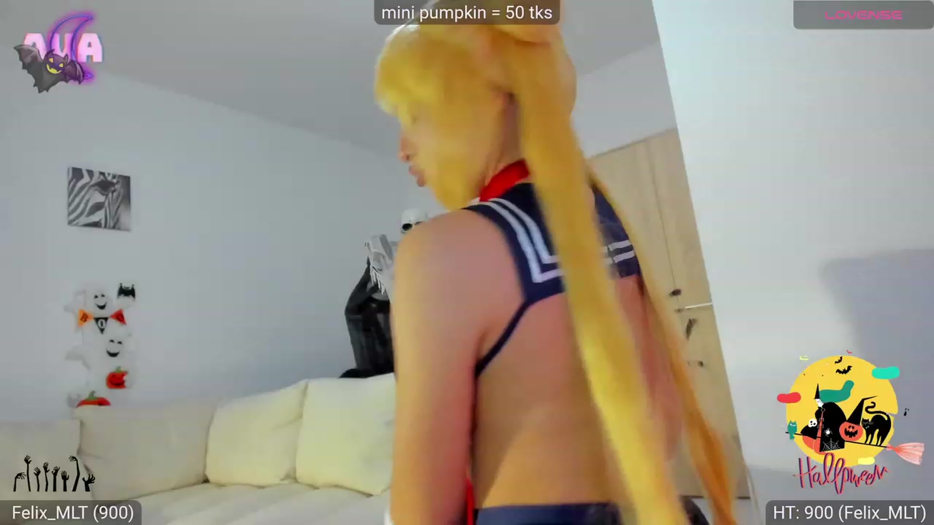 Gallery image thumbnail from AvaMoonlight's myfreecams stream on, 10/31/2023, 17:00 image 14 of 20