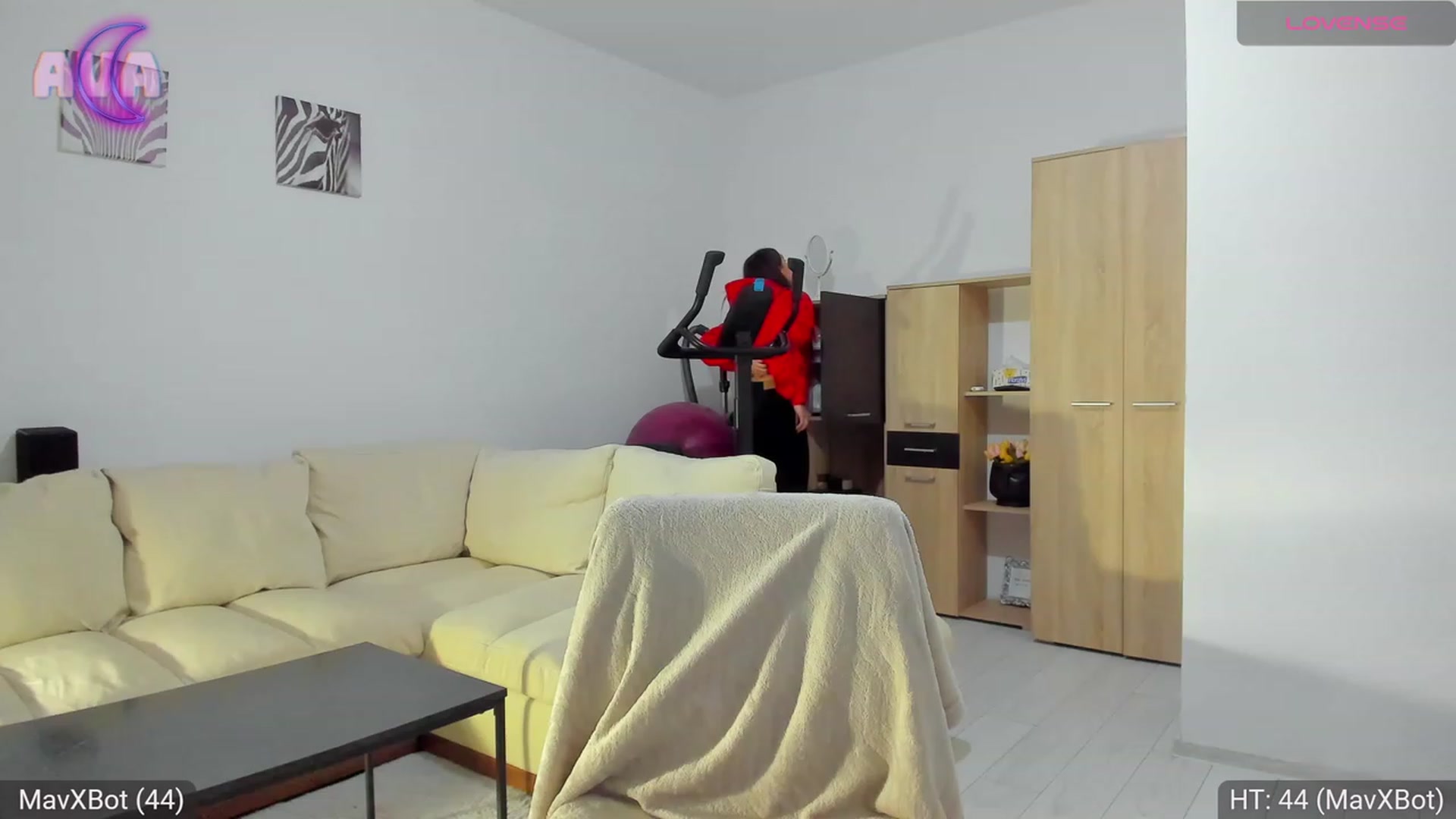 Gallery image thumbnail from AvaMoonlight's myfreecams stream on, 11/01/2023, 17:49 image 10 of 20