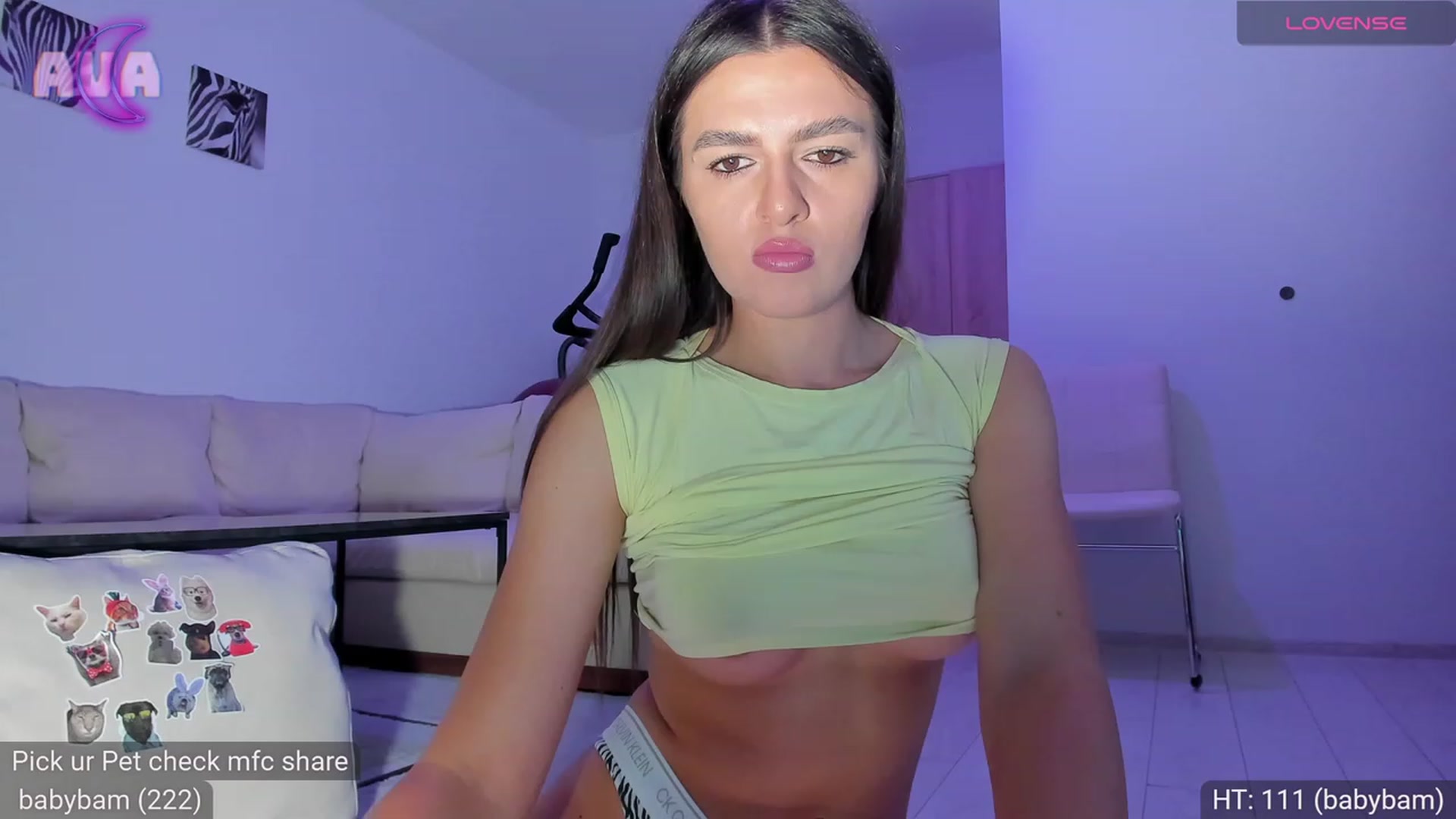 Gallery image thumbnail from AvaMoonlight's myfreecams stream on, 11/02/2023, 17:00 image 8 of 20