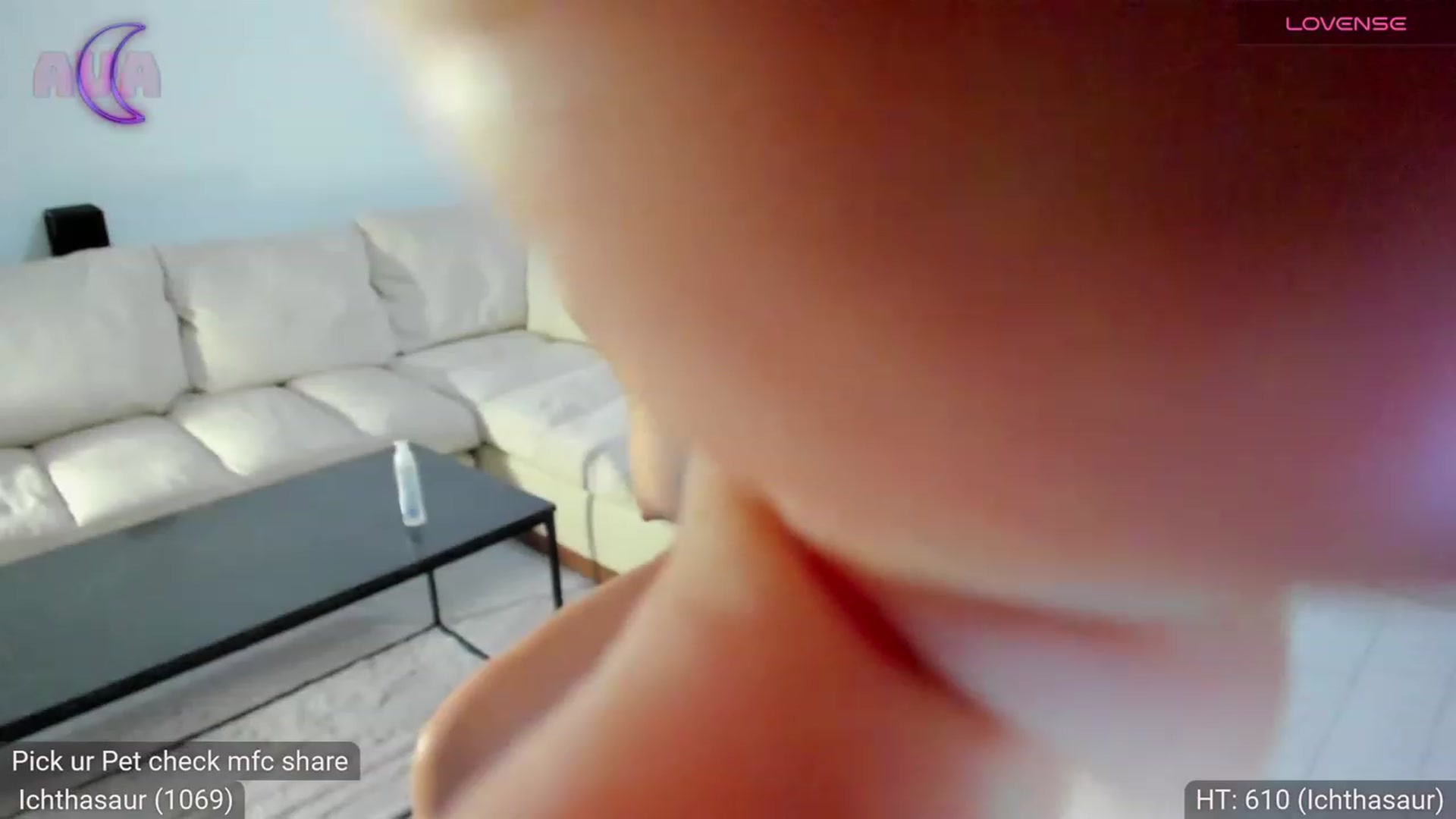 Gallery image thumbnail from AvaMoonlight's myfreecams stream on, 11/09/2023, 17:14 image 12 of 20