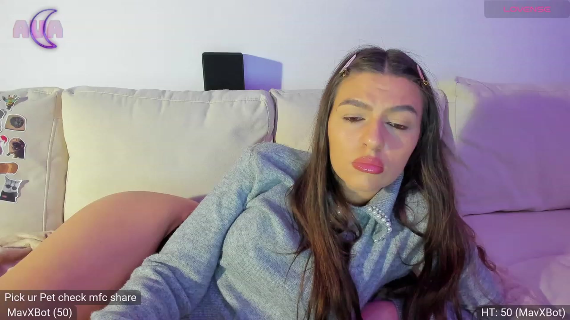 Gallery image thumbnail from AvaMoonlight's myfreecams stream on, 11/19/2023, 23:49 image 8 of 20