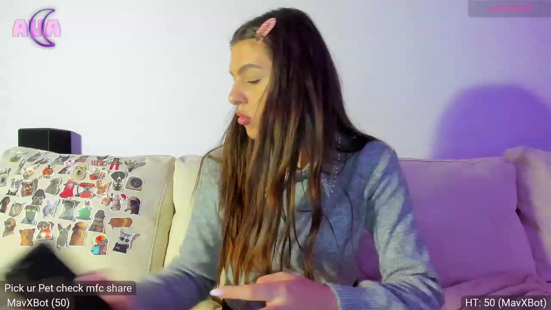 Gallery image thumbnail from AvaMoonlight's myfreecams stream on, 11/19/2023, 23:49 image 3 of 20