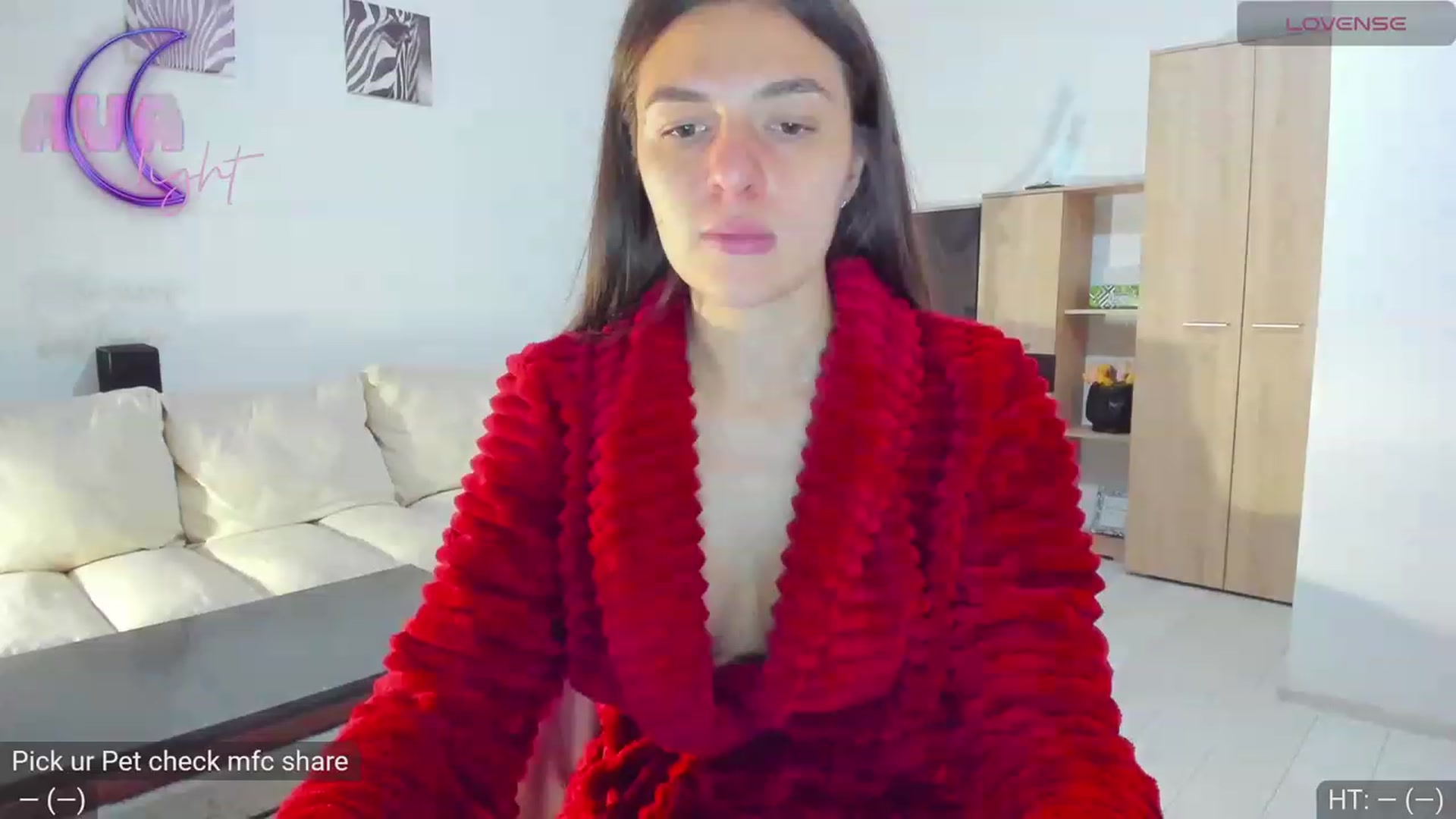 Gallery image thumbnail from AvaMoonlight's myfreecams stream on, 11/26/2023, 17:12 image 3 of 20