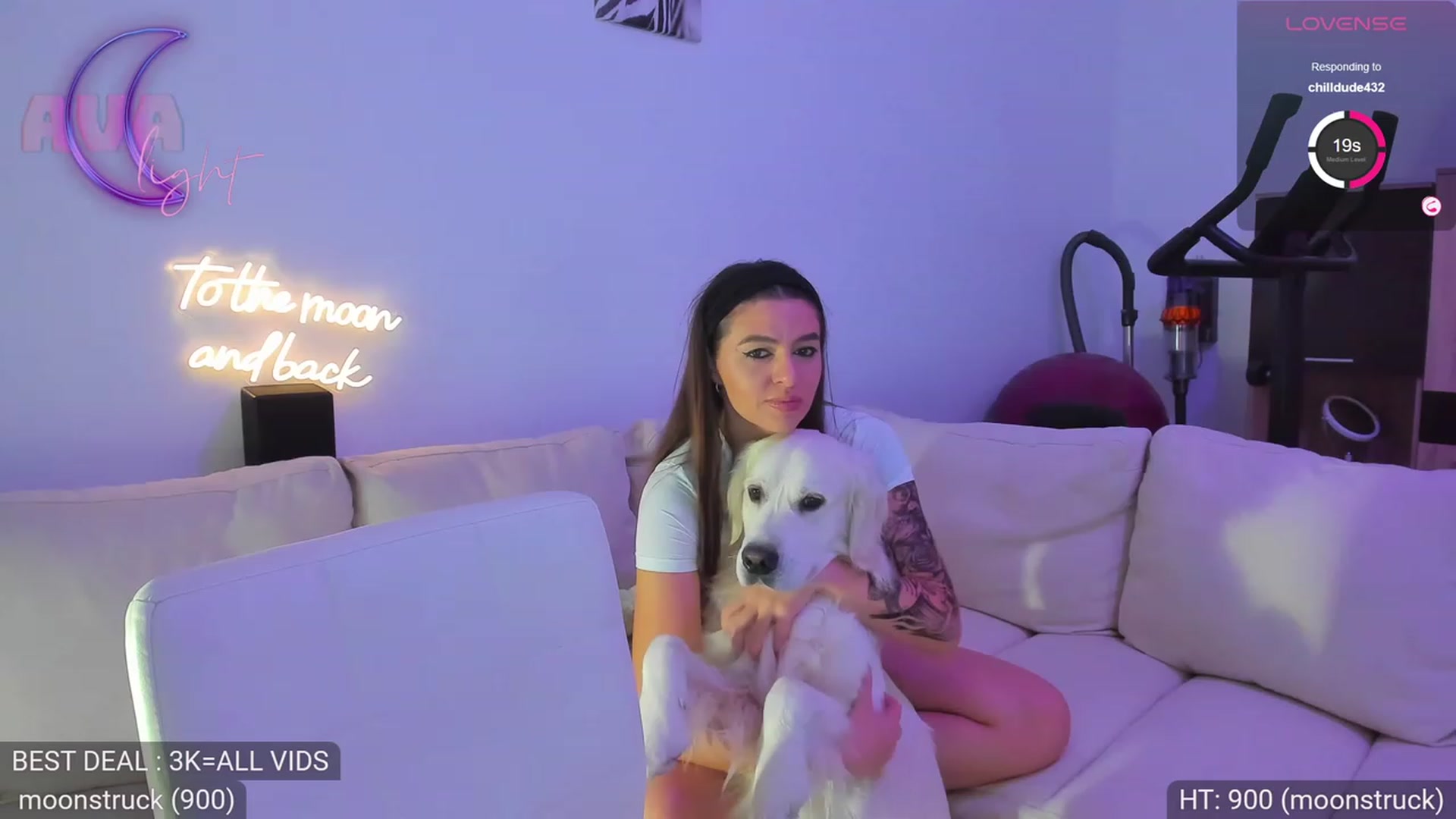 Gallery image thumbnail from AvaMoonlight's myfreecams stream on, 11/29/2023, 01:23 image 11 of 20