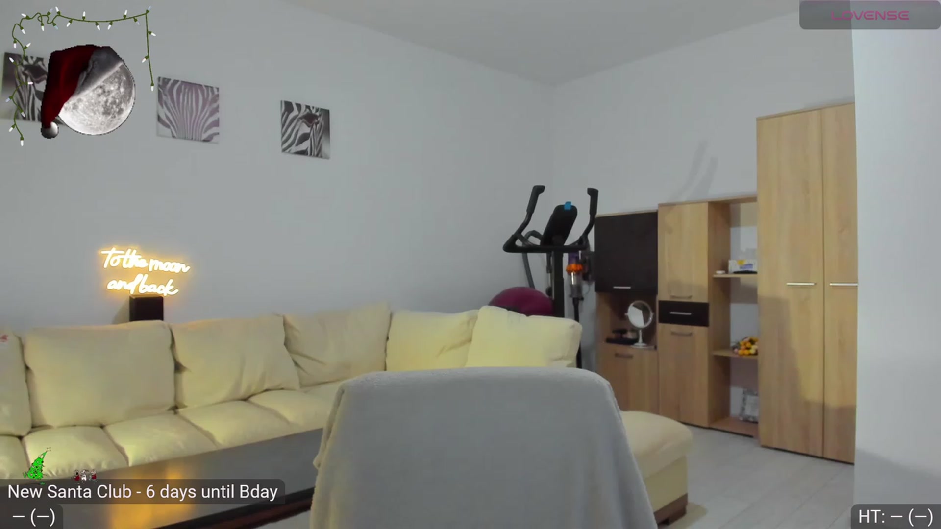 Gallery image thumbnail from AvaMoonlight's myfreecams stream on, 12/04/2023, 16:03 image 4 of 20